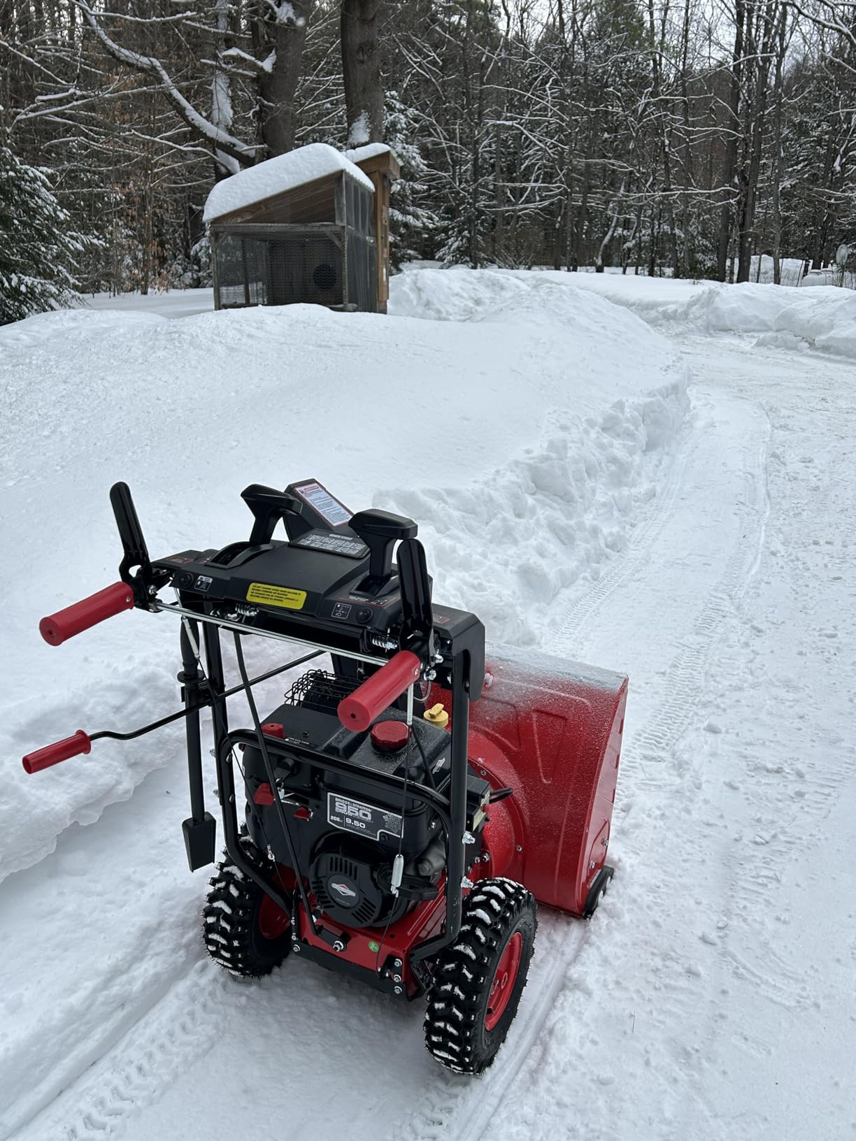 PowerSmart 26-Inch Self-Propelled Gas Snow Blower, Powered by B&S 208cc Engine, Electric Start, 13-Inch Snow Tires, Handle Warmer, Two-Stage Snow Blowers with LED Lights customer photo 1