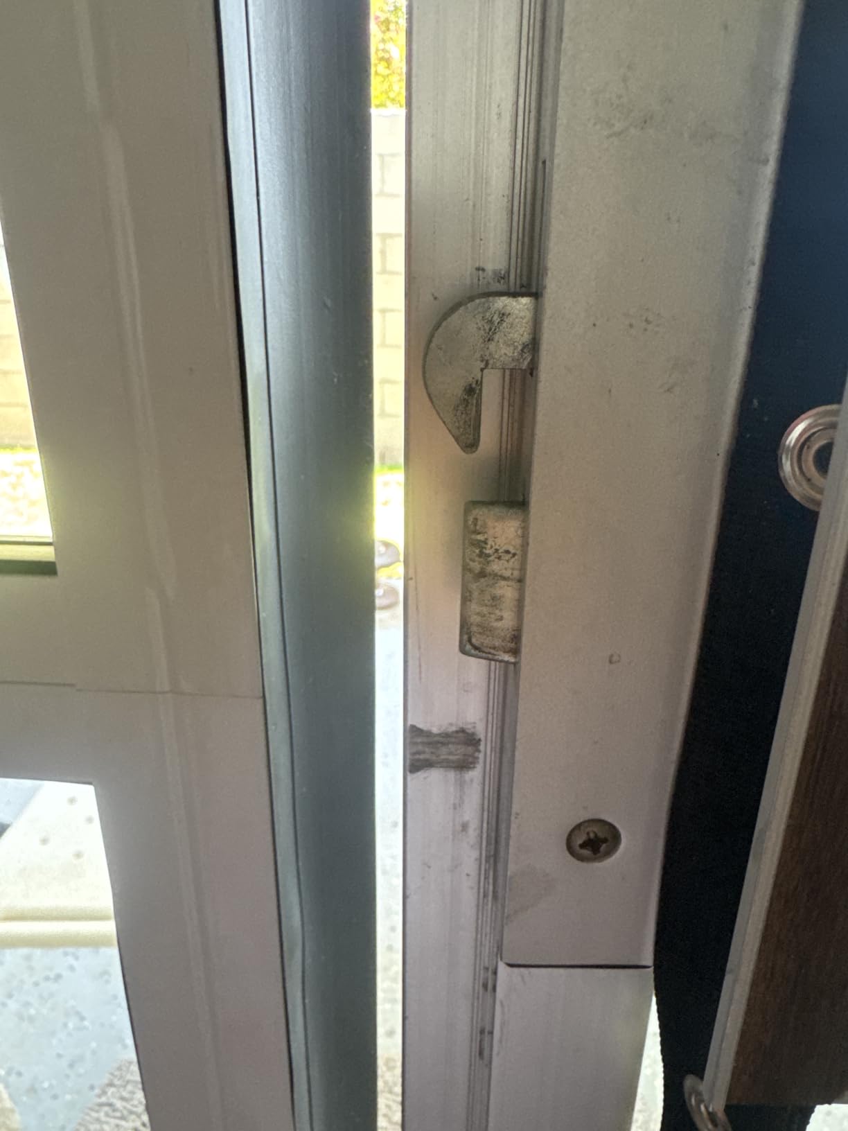 VEVOR Dog Door for Sliding Glass Door X-Large Doggy Door for Sliding Doors customer photo 1