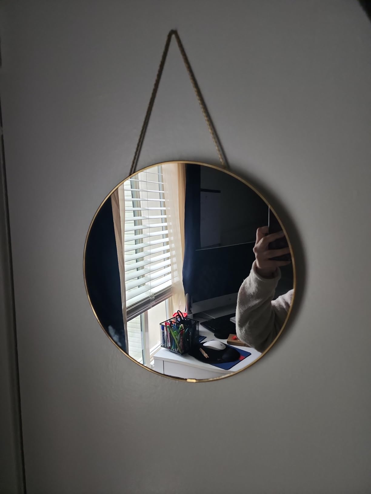 YCHMIR Small Round Wall Mirror,Bathroom Mirror (Black, 11.8 in.) customer photo 1