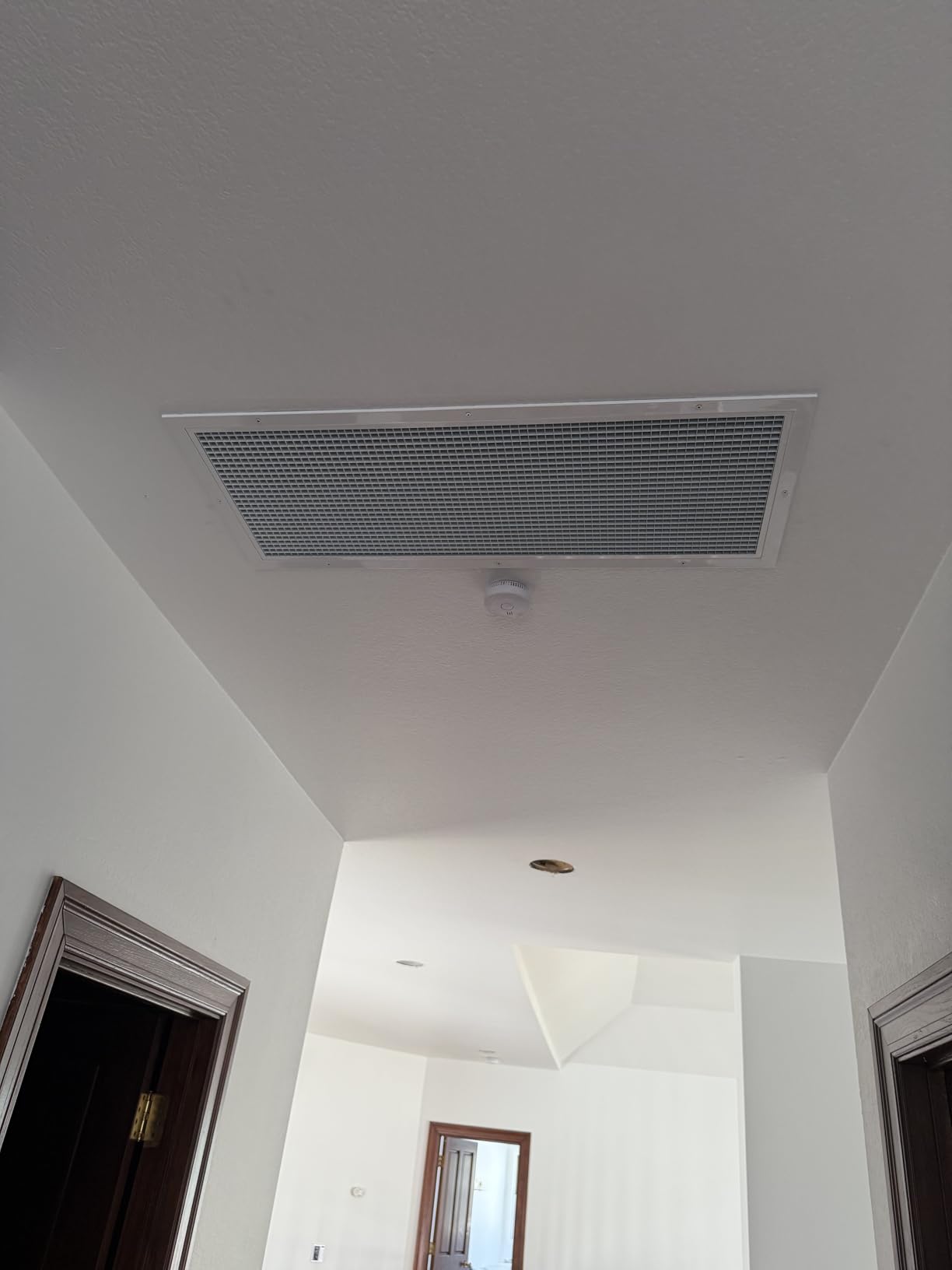 Quietcool QC CL-7000 RF Classic Advanced Whole House Fan with Wireless Control - Up to 6924 CFM - Two Speed - Covers up to 3,462 SQFT - 10 Year Warranty - Removable Grille customer photo 1