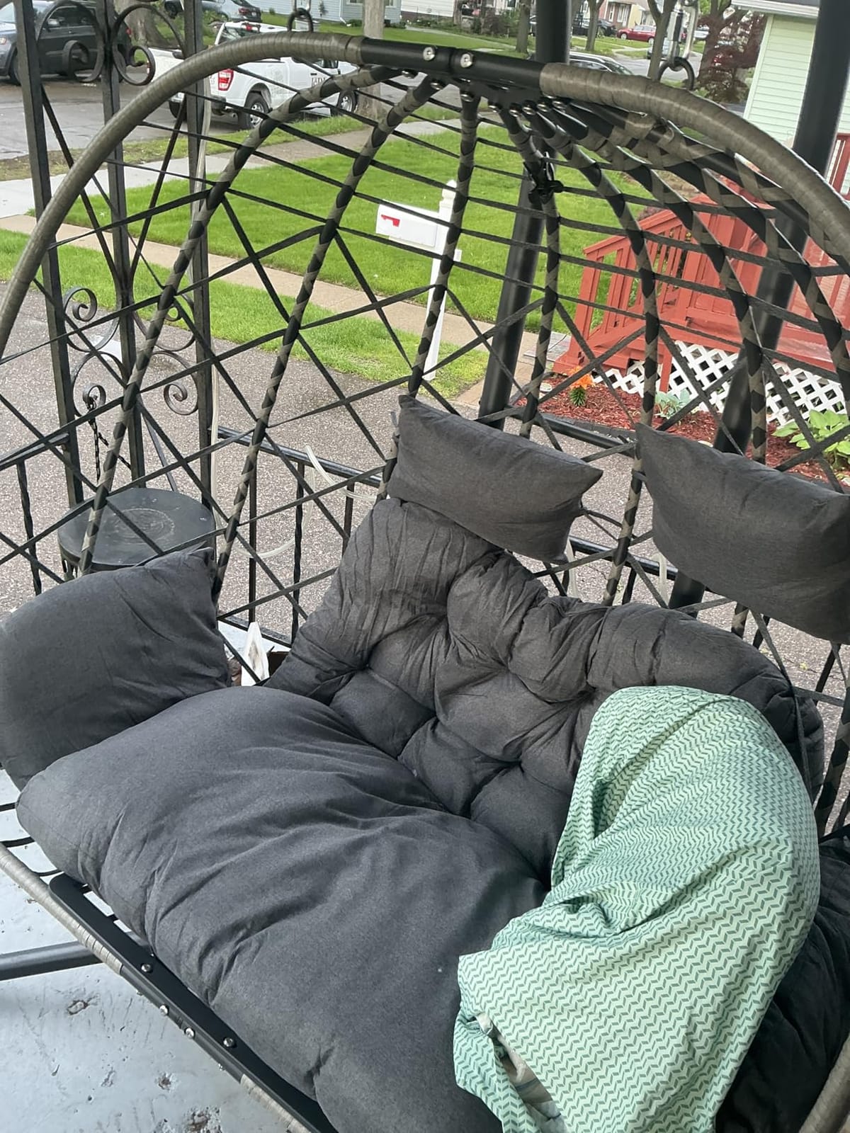 SWITTE Double Egg Chair Outdoor with Stand, Patio Hanging Swing, Grey customer photo 2