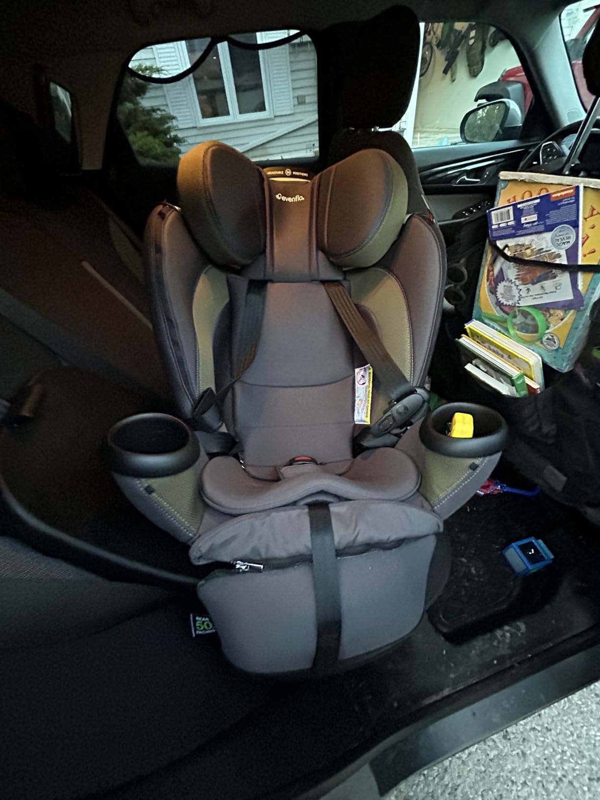 Evenflo Revolve360 Extend All-in-One Rotating Car Seat customer photo 1