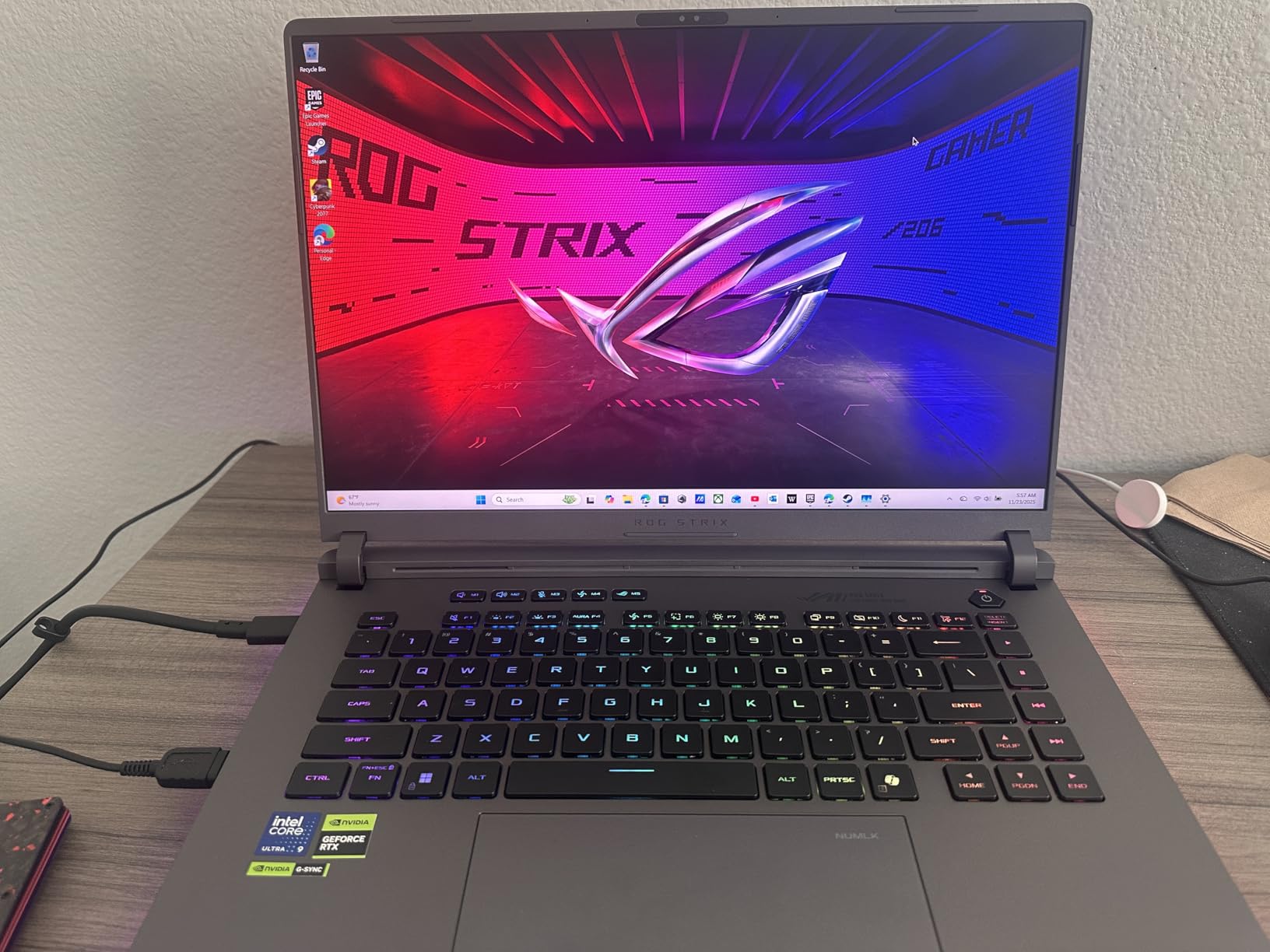 ASUS ROG Strix G16 (2025) Gaming Laptop, 16” ROG Nebula 16:10 2.5K 240Hz/3ms, NVIDIA® GeForce RTX™ 5070 Ti, Intel® Core™ Ultra 9 Processor 275HX, 32GB DDR5, 1TB SSD, Wi-Fi 7, Win11 Home, G615LR-AS96 customer photo 2