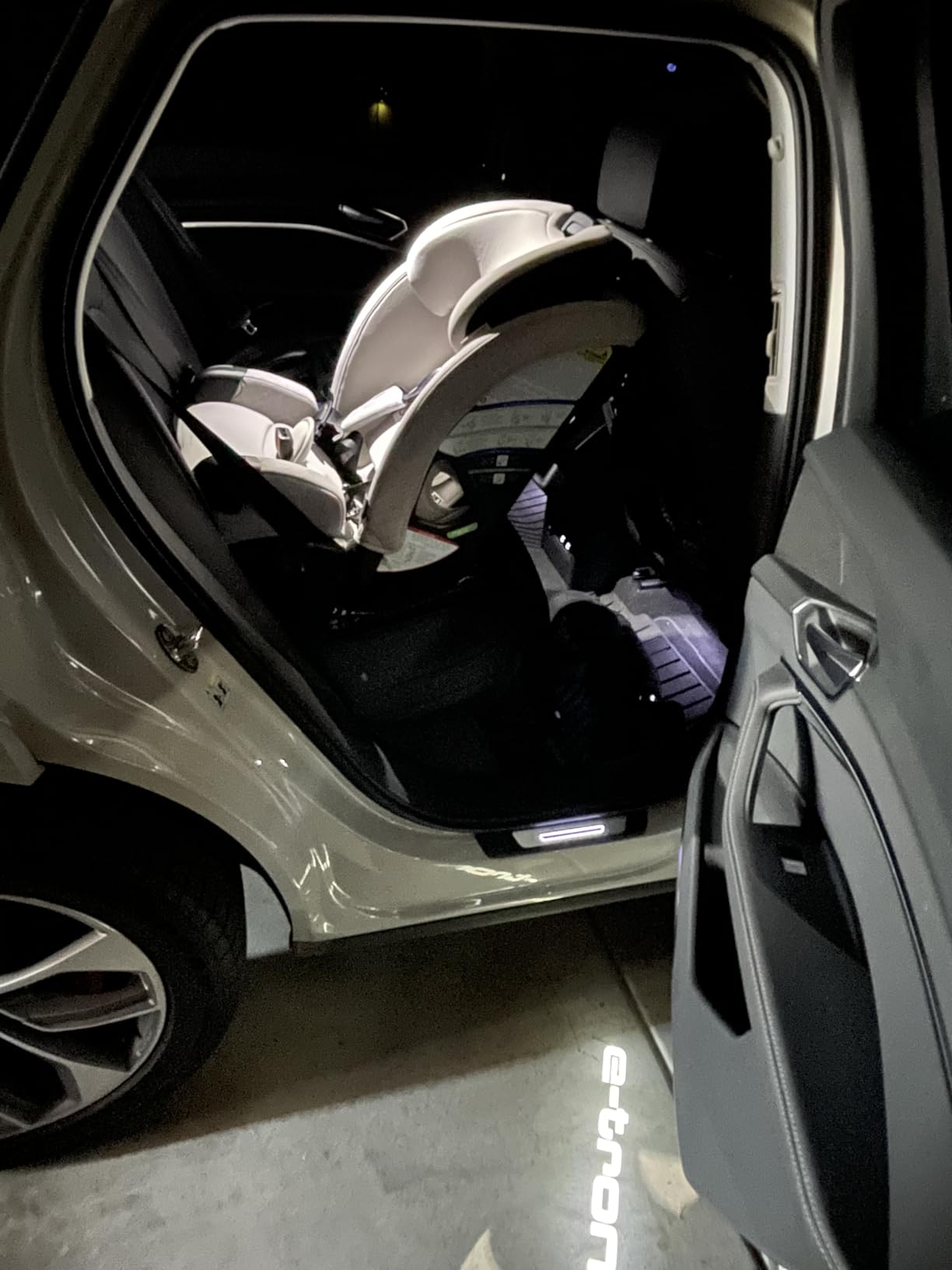 Britax One4Life Slim All in One Car Seat, Up to 10 Years Use — Raven Black customer photo 2