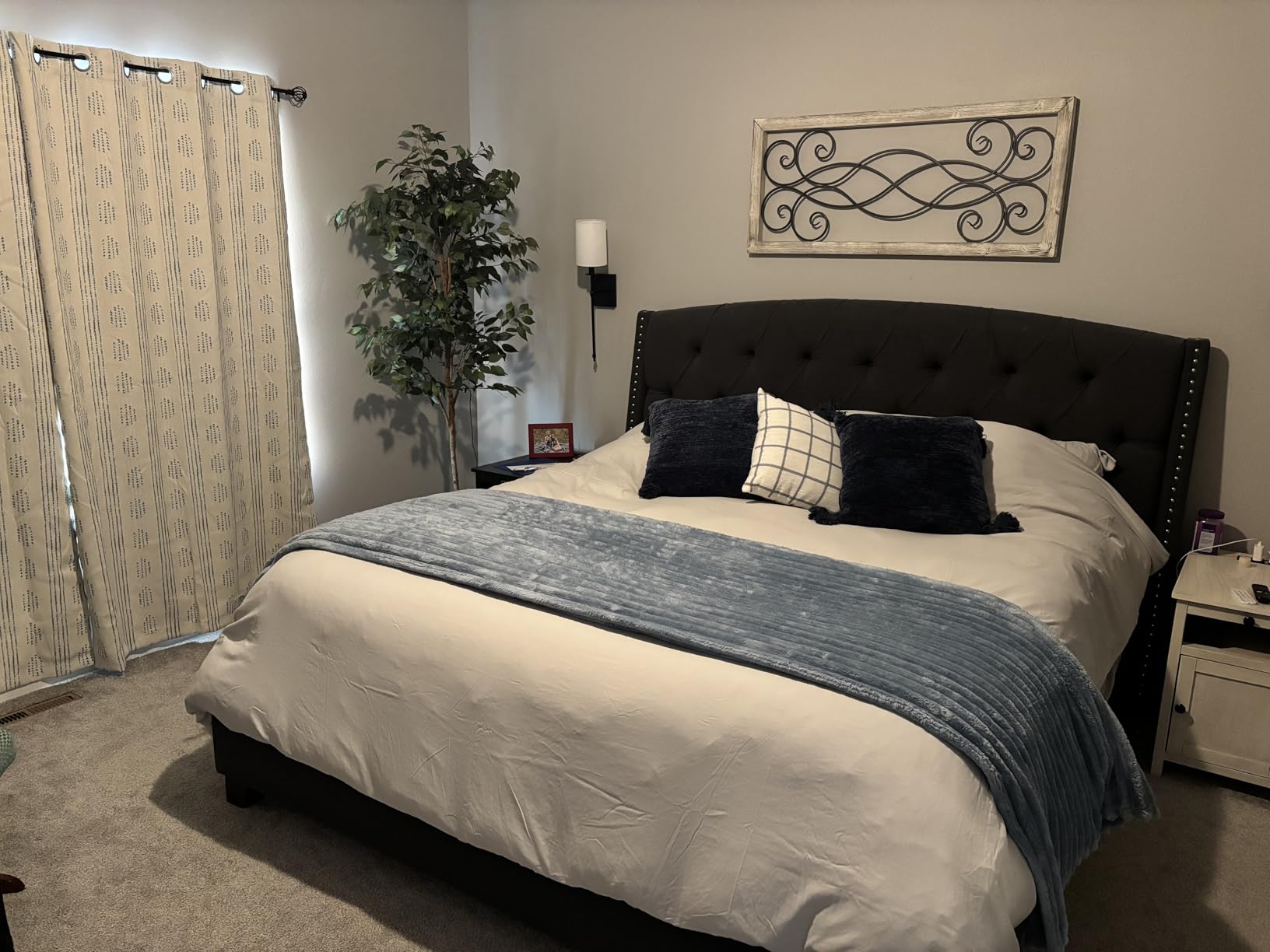 L LOVSOUL Goose Feather Down Fiber Comforter Queen,All Season Duvet Insert customer photo 1