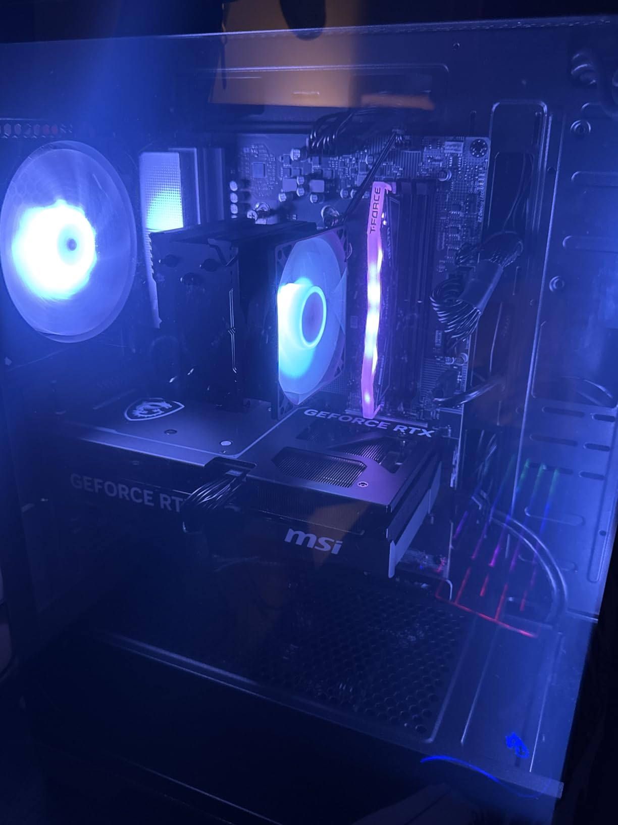 msi Codex Z2 Gaming Desktop, AMD R7-8700F, RTX 5070, 32GB DDR5, 2TB SSD customer photo 1