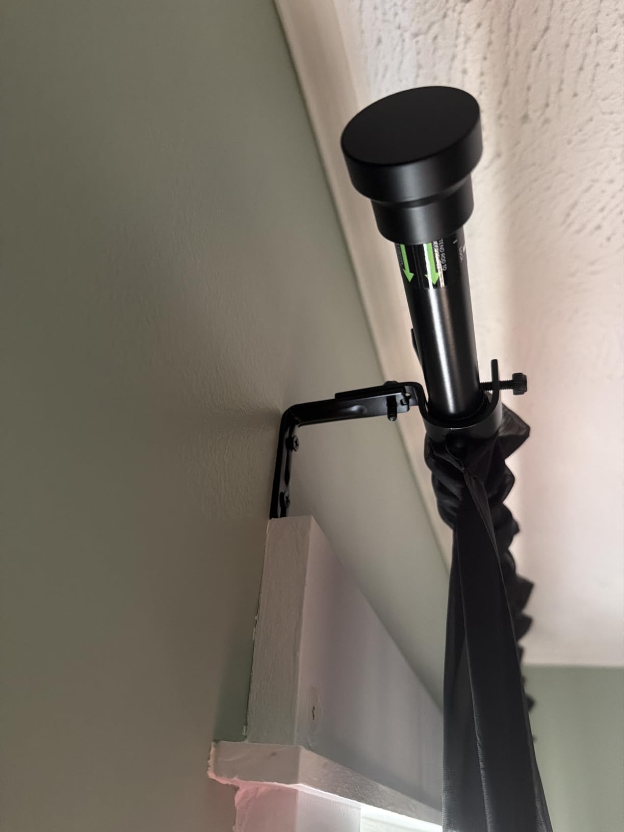 YaFex Curtain Rods 32-144 Inch, Heavy Duty 1 Inch Adjustable Curtain Rod for Windows, Black Extra Long Window Treatment Rods, Modern Design, Easy Installation customer photo 2