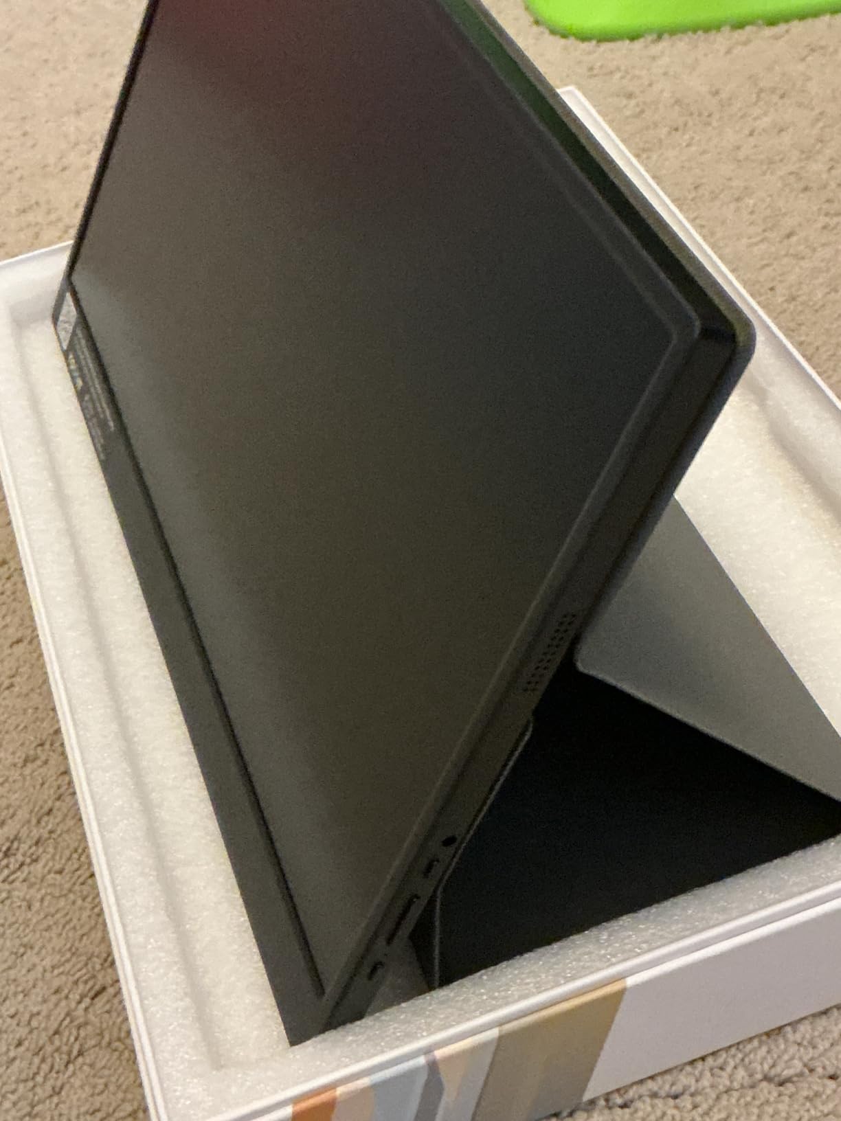 Yodoit Portable Monitor 15.6