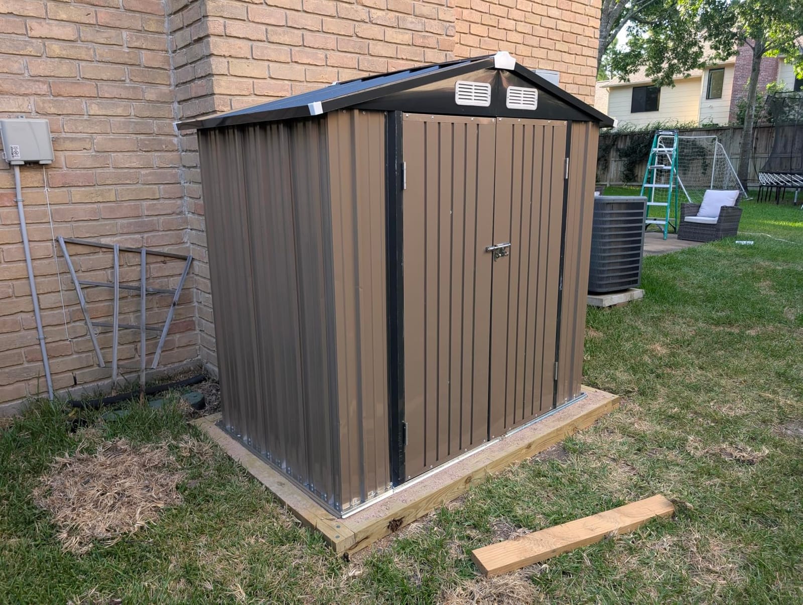Aoxun 6x4 FT Outdoor Storage Shed, Brown customer photo 1