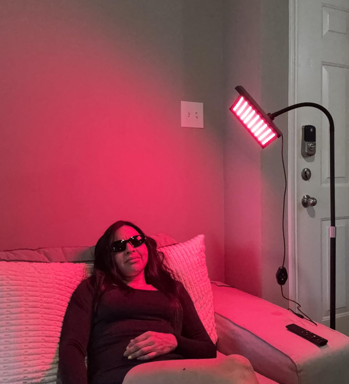 Red Light Therapy for Body Face Infrared Light Therapy for Body with 660nm & 850nm Near Infrared LED Red Light Therapy Panel at Home Protective Glasses for Home Use, Gift for Women Girl customer photo 1