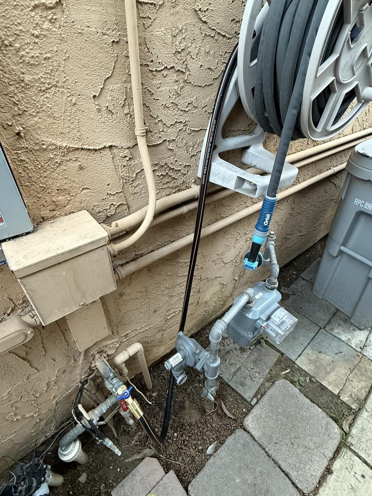 Giraffe Tools Wall Mounted Pressure Washer Essential 100FT with 1800W Motor customer photo 2