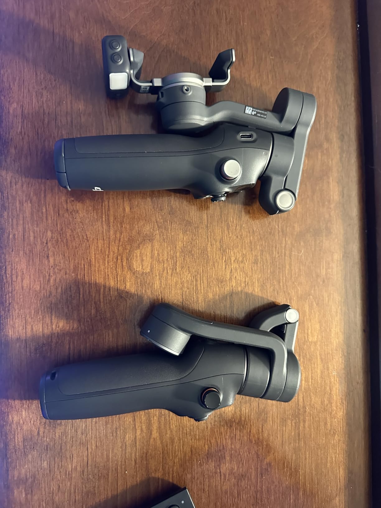 DJI Osmo Mobile 8 Gimbal Stabilizer for Phone, 3-Axis Stabilization customer photo 1