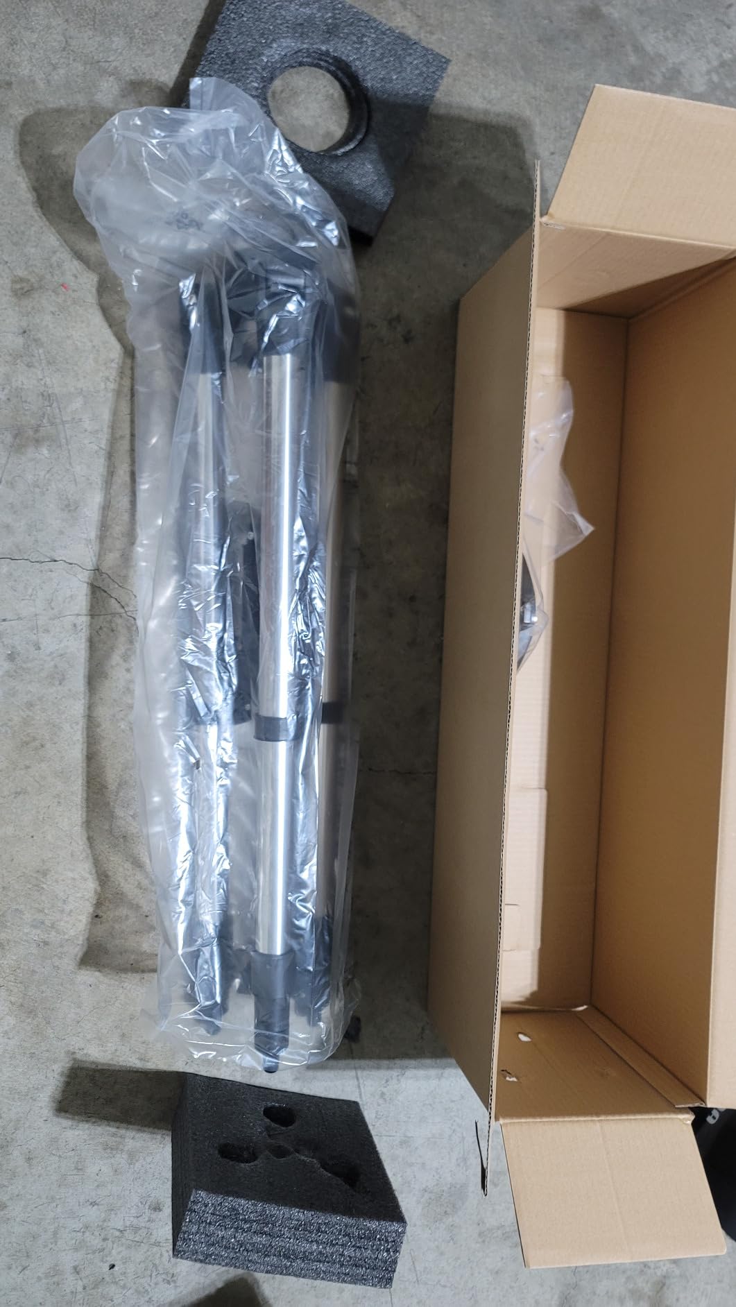 MEEZAA 150EQ Newtonian Reflector Telescope for Adults with Equatorial Mount customer photo 1