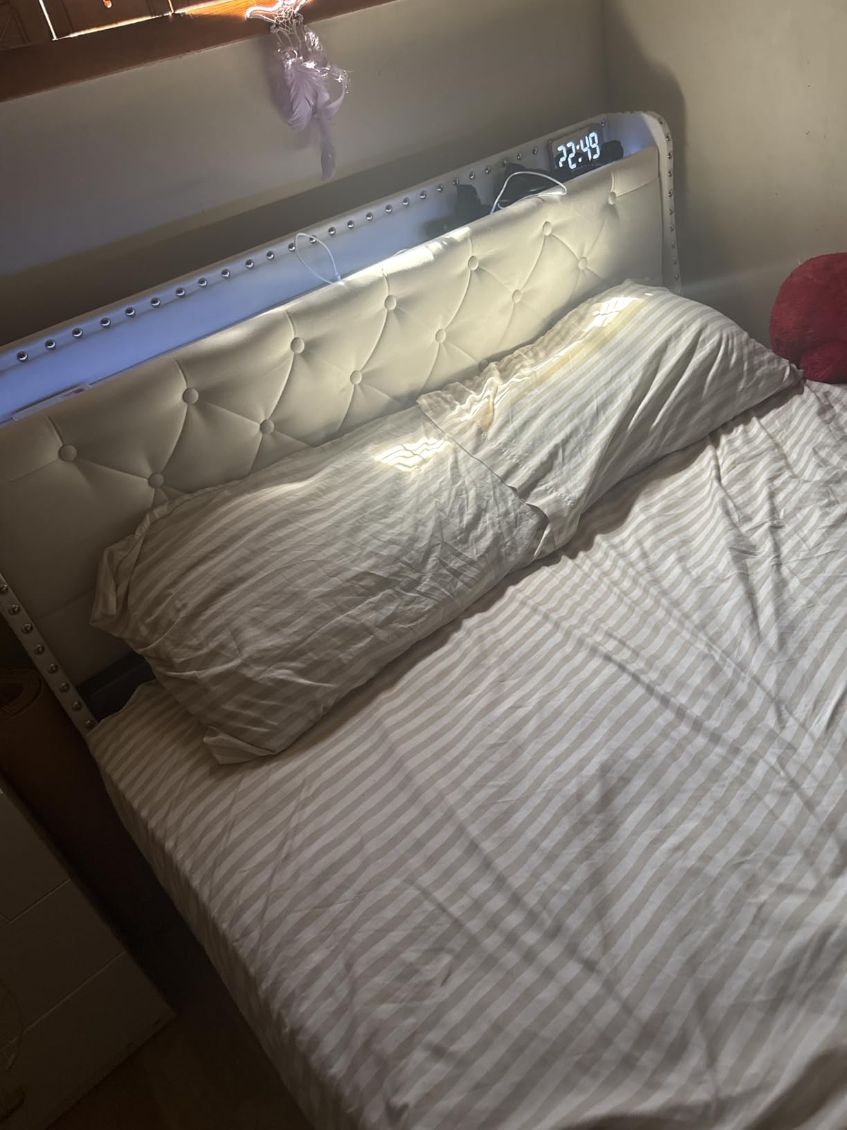 Queen Bed Frame with 4 Drawers and Storage Headboard, Upholstered Platform Bed Frame Queen Size with Led Lights and Handy Charging Station, No Box Spring Needed, Easy Assembly, Noise Free, Beige customer photo 1