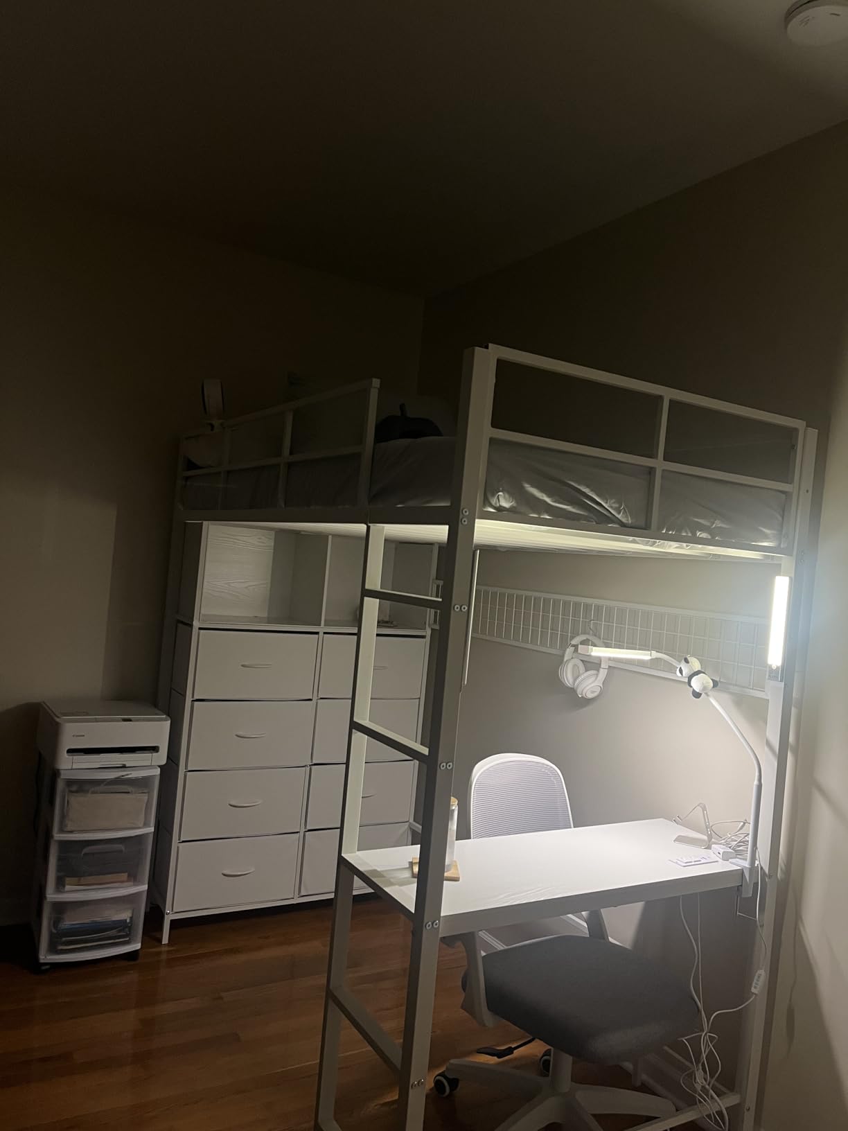 ADORNEVE Loft Bed Full Size with Desk and 8 Storage Drawers, White customer photo 1