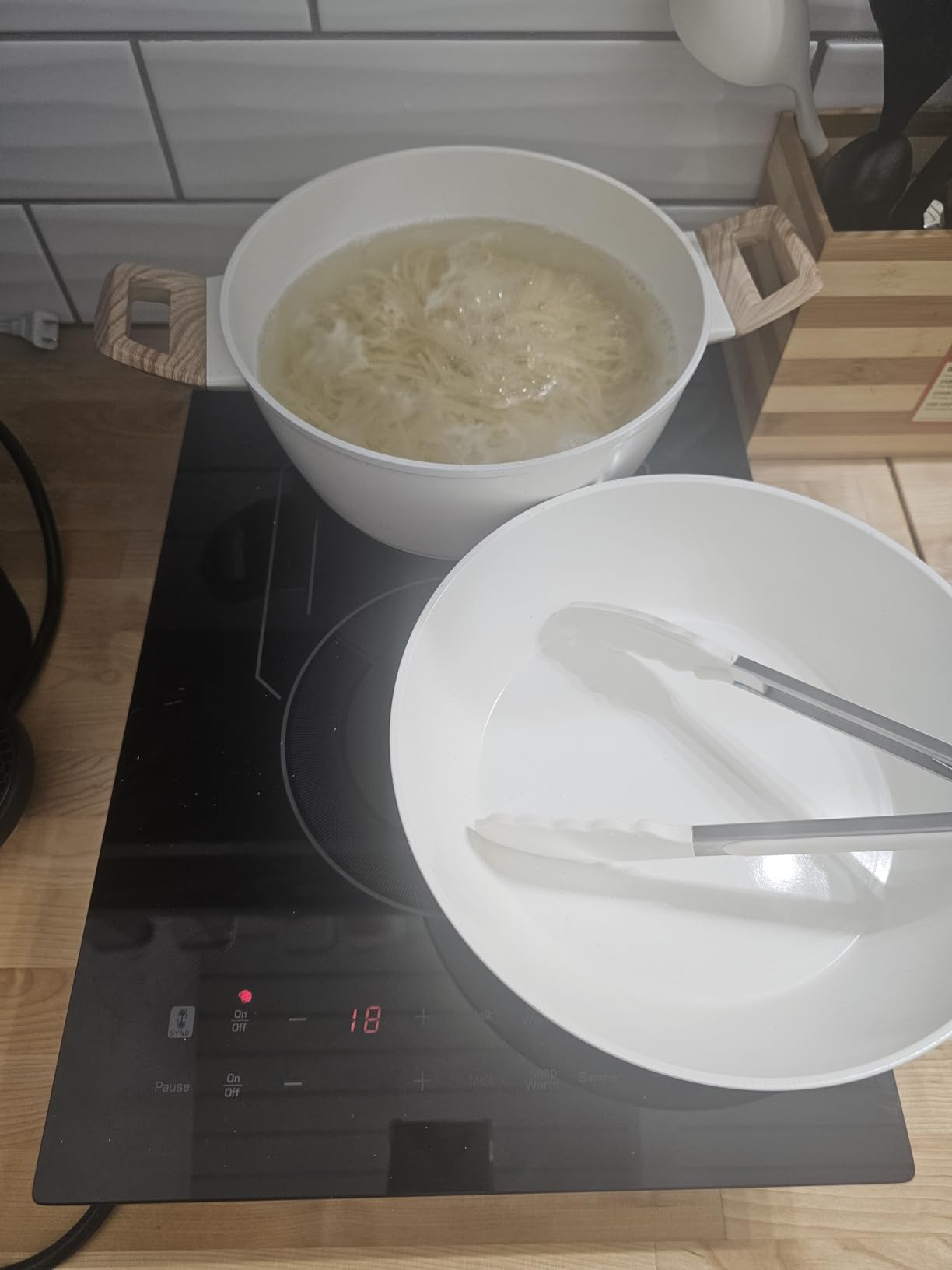 Empava Flex 30“ Induction Cooktop 4 Burner, Drop-in, Hardwired customer photo 2