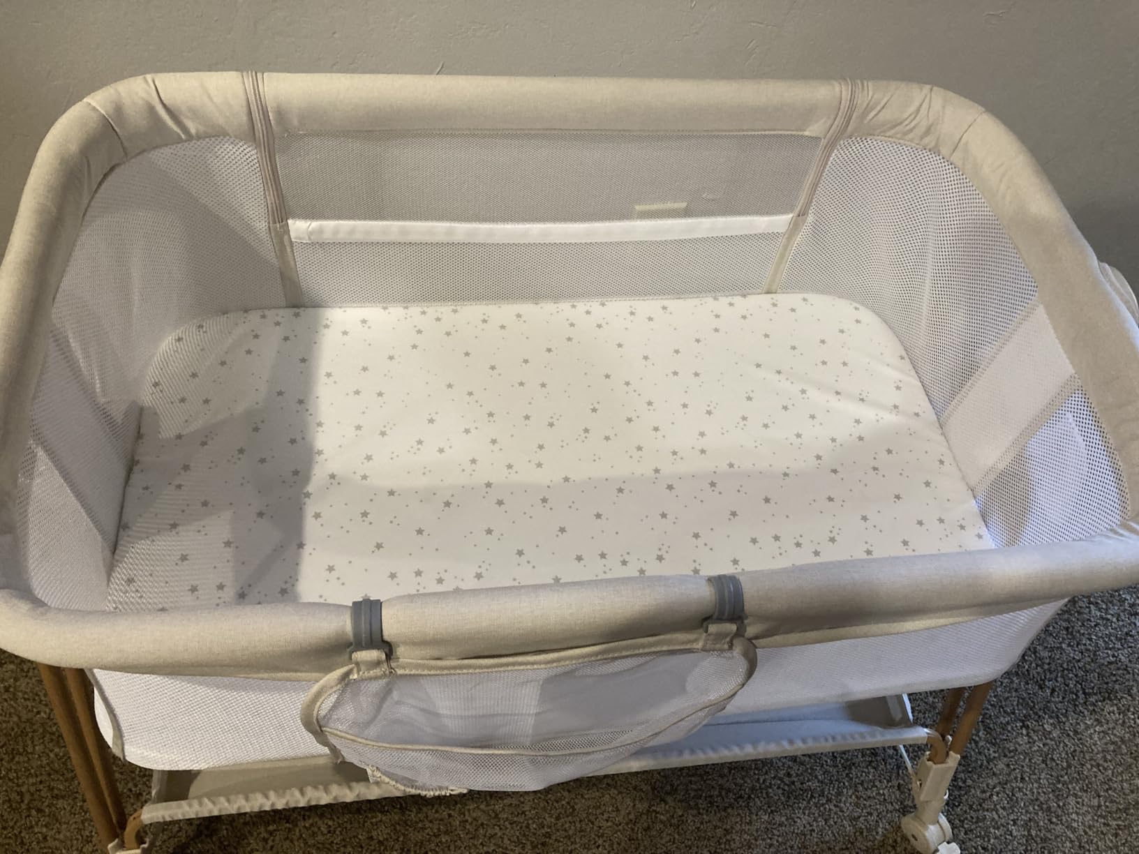 Fodoss Baby Bassinets Bedside Sleeper - 3-in-1 Stable Bassinet for Newborns customer photo 2