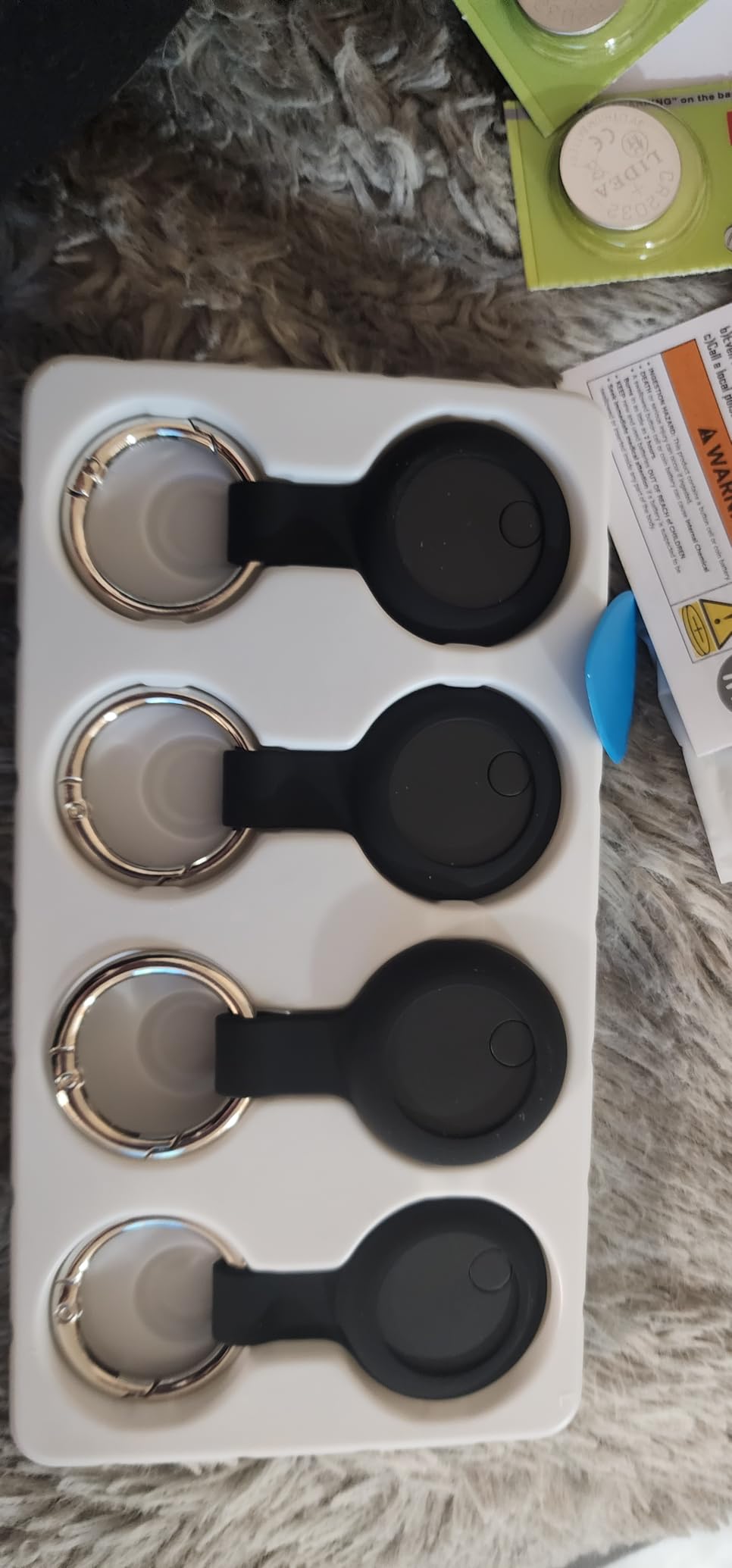 Air Tags for Android,Air Tags-4 Pack Android,Air Tracker Tags with 4 Case,2 Year Battery Life,Google & Apple Find Trackers for Google'S Find Hub App & Apple Find My,IP65 Waterproof Luggage Tracker customer photo 1