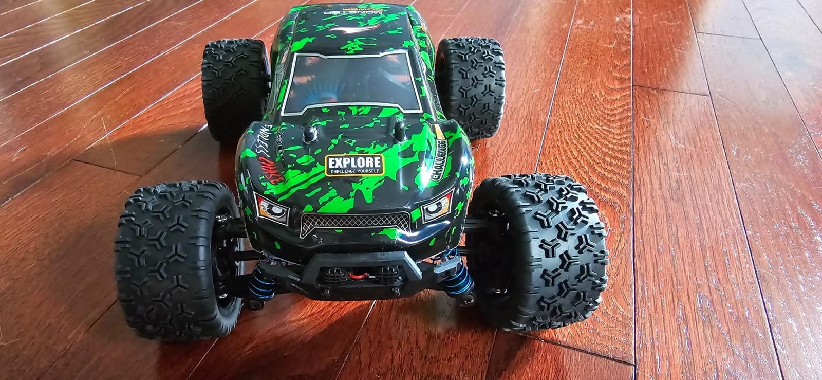 TENSSENX 1:18 Scale All Terrain RC Cars, 40KPH High Speed 4WD Remote Control Car with 2 Rechargeable Batteries, 4X4 Off Road Monster Truck, 2.4GHz Electric Vehicle Toys Gifts for Kids and Adults customer photo 1