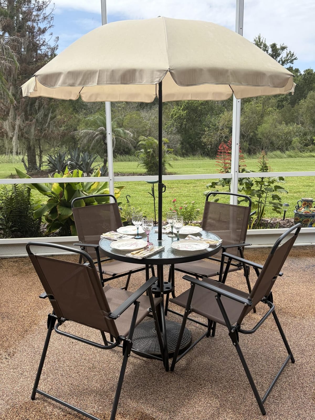 Shintenchi 6 Piece Patio Dining Set with Umbrella, Outdoor Furniture Set with 4 Folding Chairs and Tempered Glass Top Dining Table fot Lawn Backyard Garden Porch Brown and Beige customer photo 2
