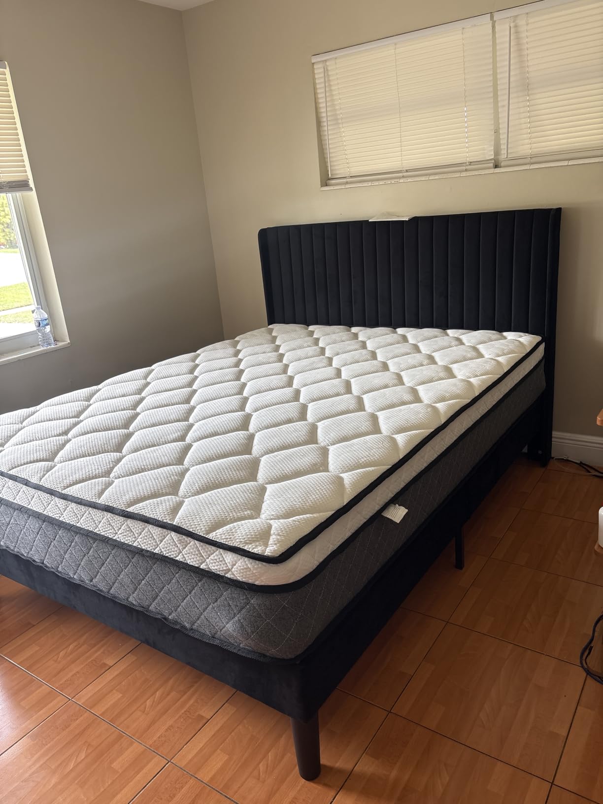 Allewie Queen Size Velvet Bed Frame/Vertical Channel Tufted Wingback Headboard/Upholstered Platform Bed/Strong Wooden Slats/No Box Spring Needed/Easy Assembly/Cream White customer photo 2
