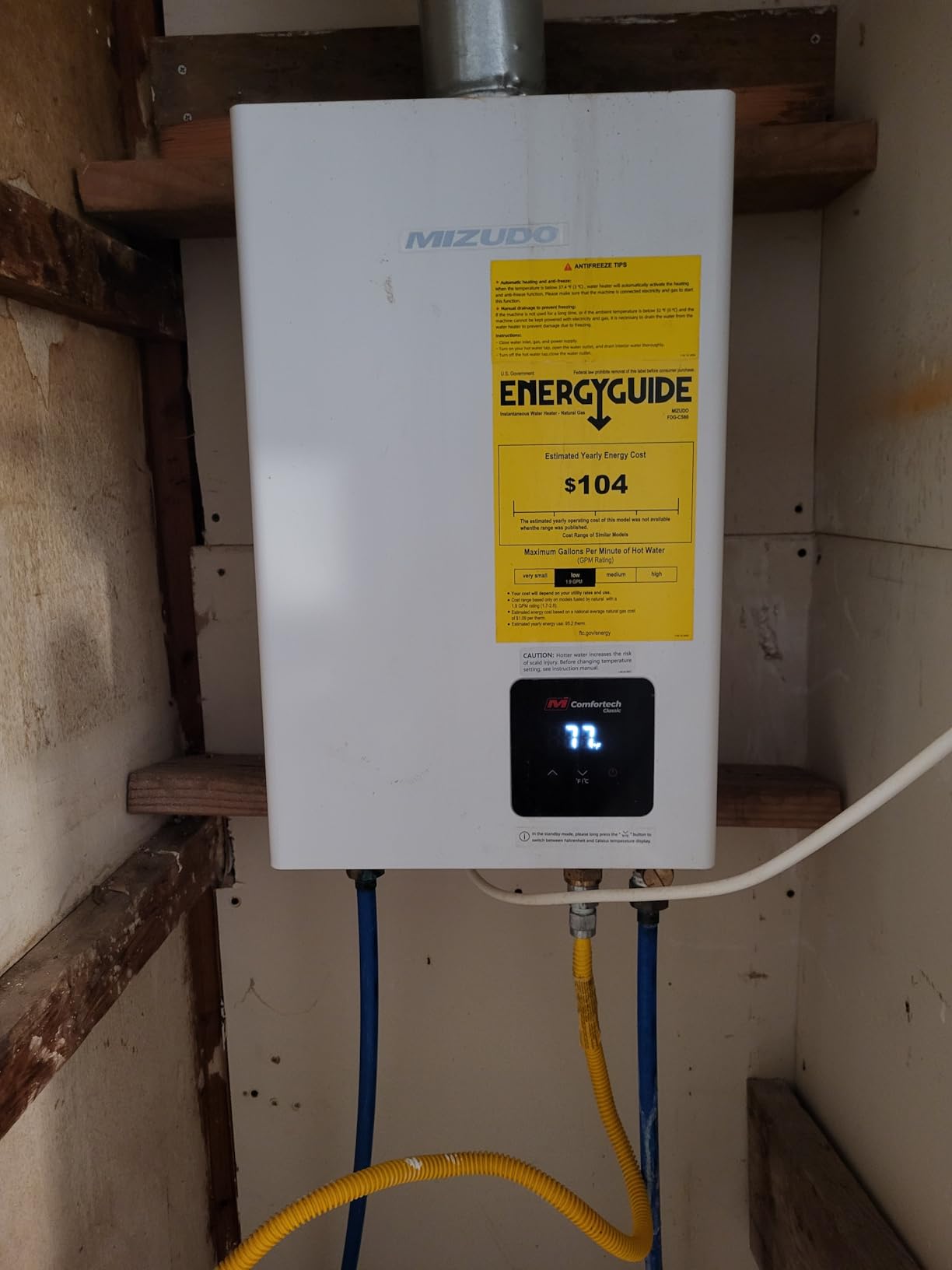 MIZUDO Natural Gas Tankless Water Heater, 199,000 BTU, Indoor customer photo 1