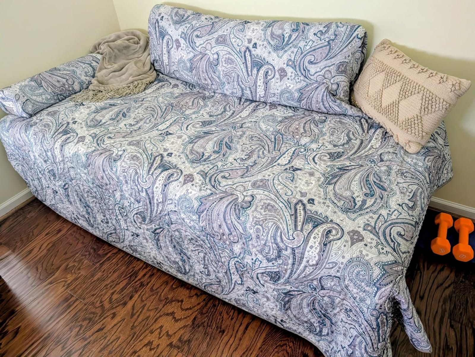 GAESTE Twin 5 Inch Cooling Gel Memory Foam Mattress, Medium Feel customer photo 2