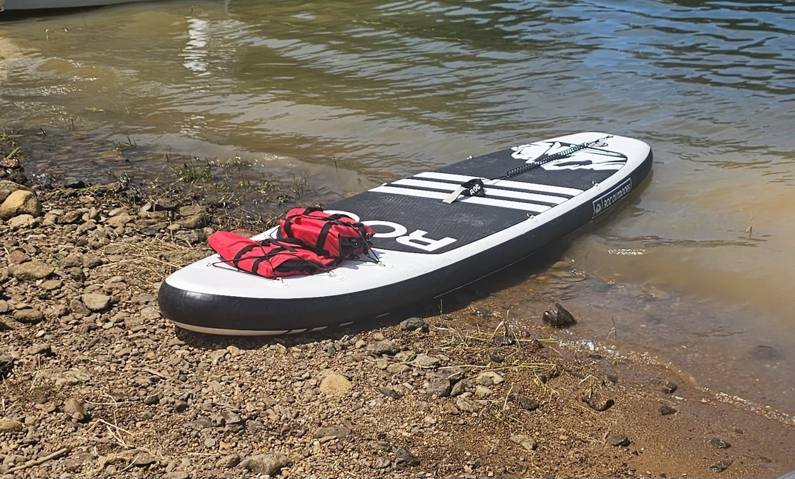 Electric Paddle Board Pump, 22PSI Rechargeable 12000mAh SUP Pump, Theer Stage Inflation/Deflation, Automatic Power-Off Functions, Suitable for Stand up Paddle Boards, Kayak, Surfing Kite, Boat customer photo 1