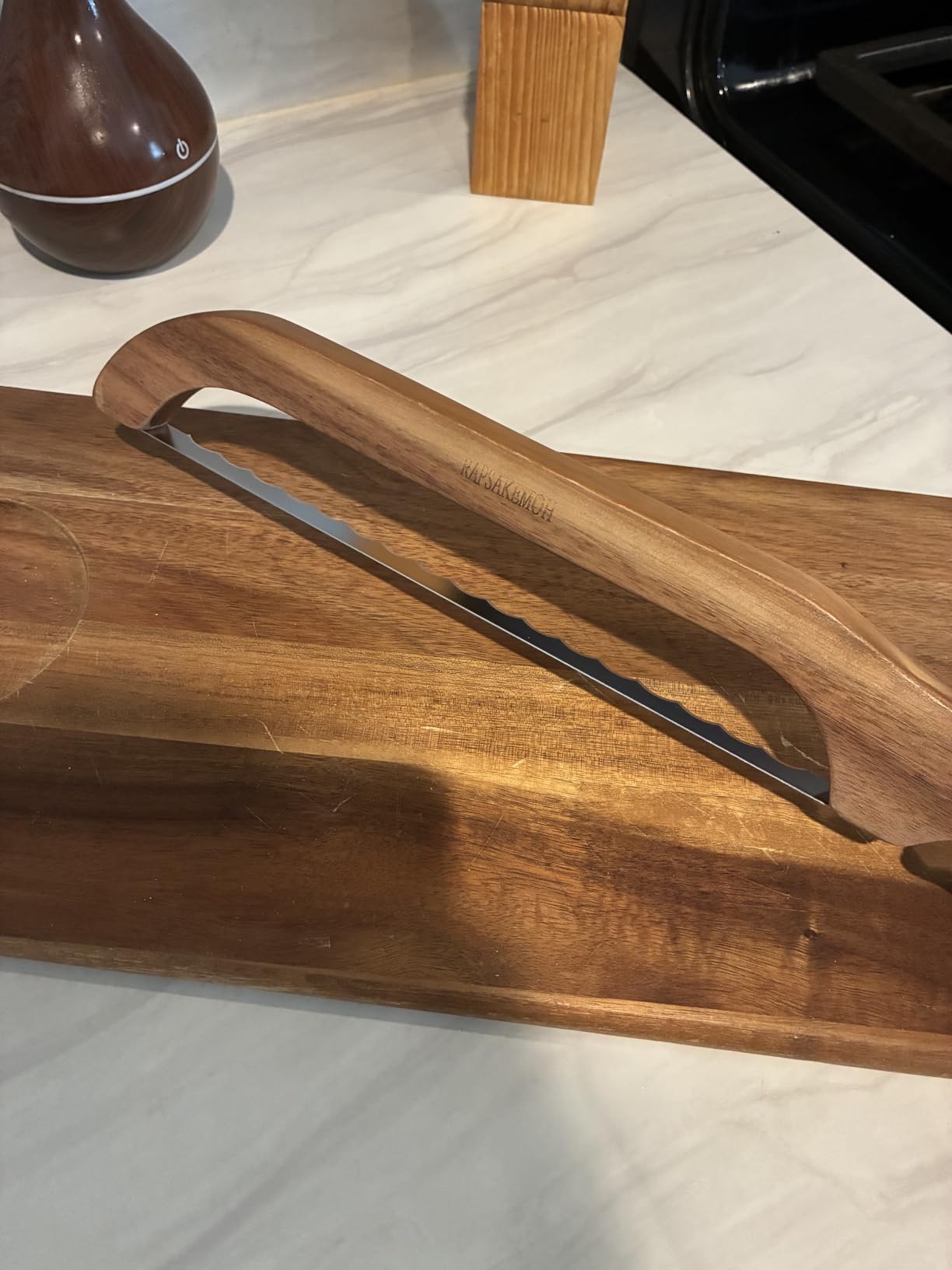 RAPSAKEMOH Sourdough bread knife,Bread Slicer for Homemade,Even Slicing customer photo 1