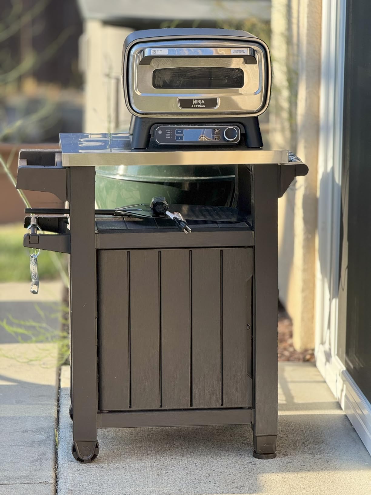 Ninja Artisan™ 5-in-1 Portable Electric Pizza Oven, Blue & Gold, MO201BL1 customer photo 1