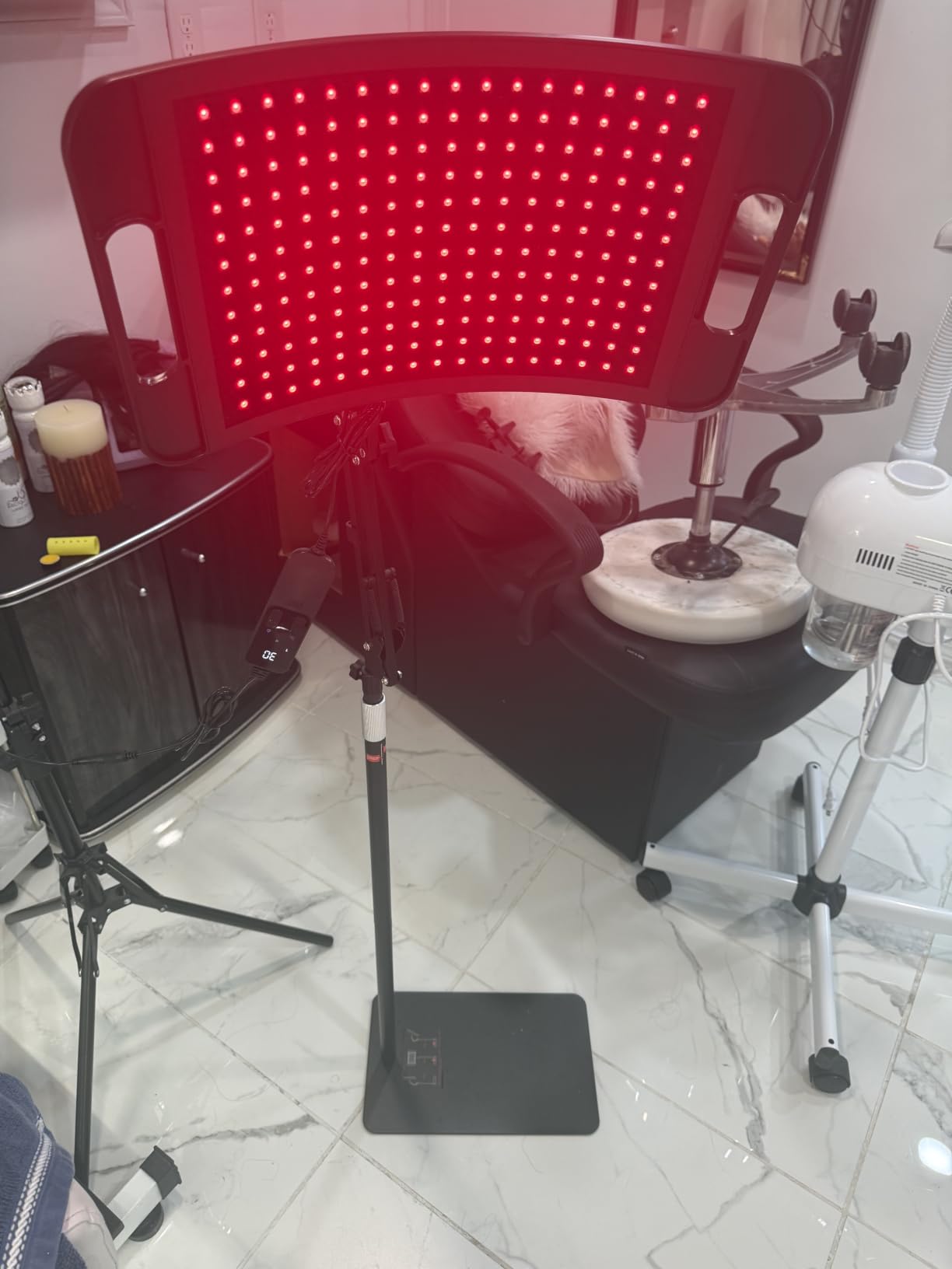 Red Light Therapy for Face Body 204LEDs Tri-Wavelength 660nm 850nm 940nm customer photo 1