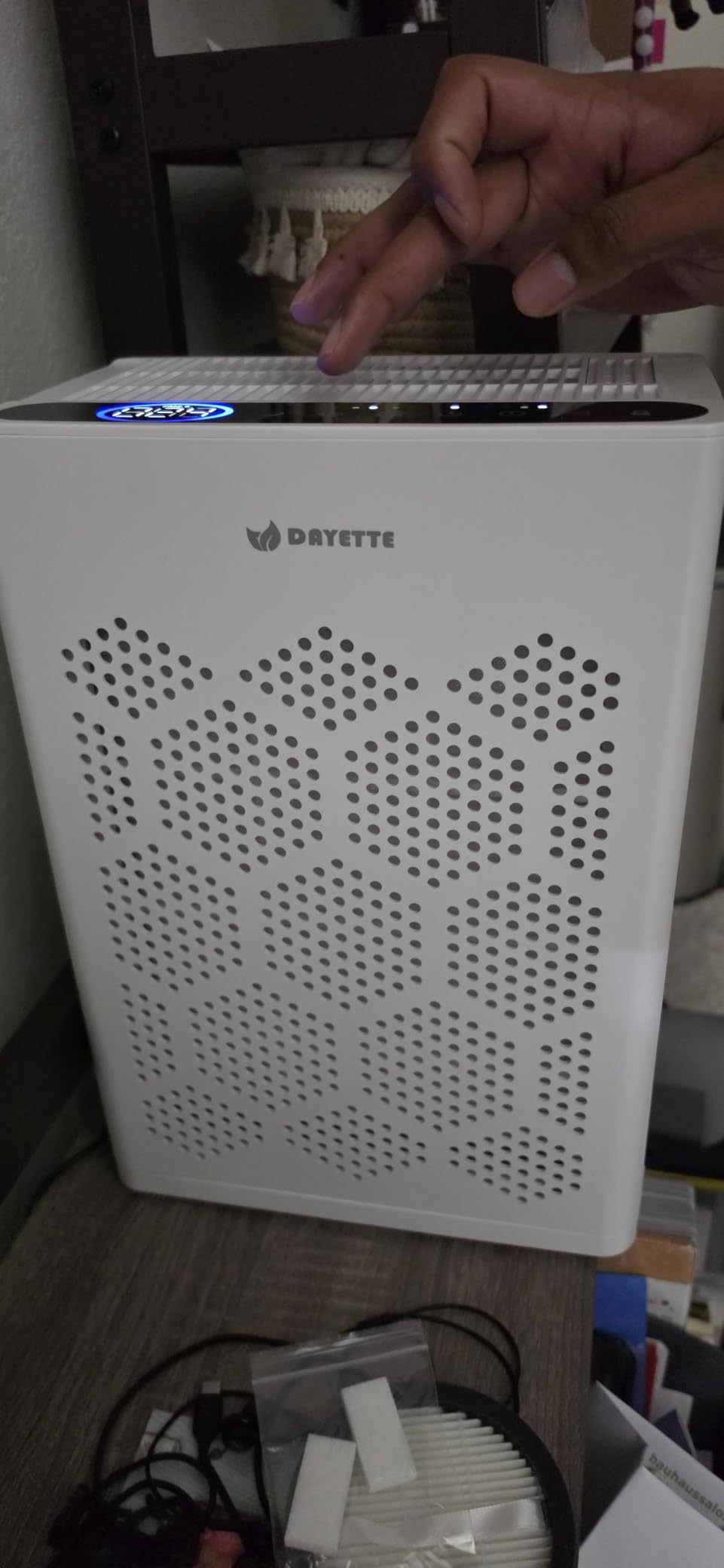 DAYETTE Air Purifiers for Home Large Room Up to 2400 Ft² with HEPA 14 Filter, Pet Air Purifier with Washable Prefilter for Bedroom with Fragrance, Air Cleaner for Smoke Dust Pets Hair Odor, White customer photo 1