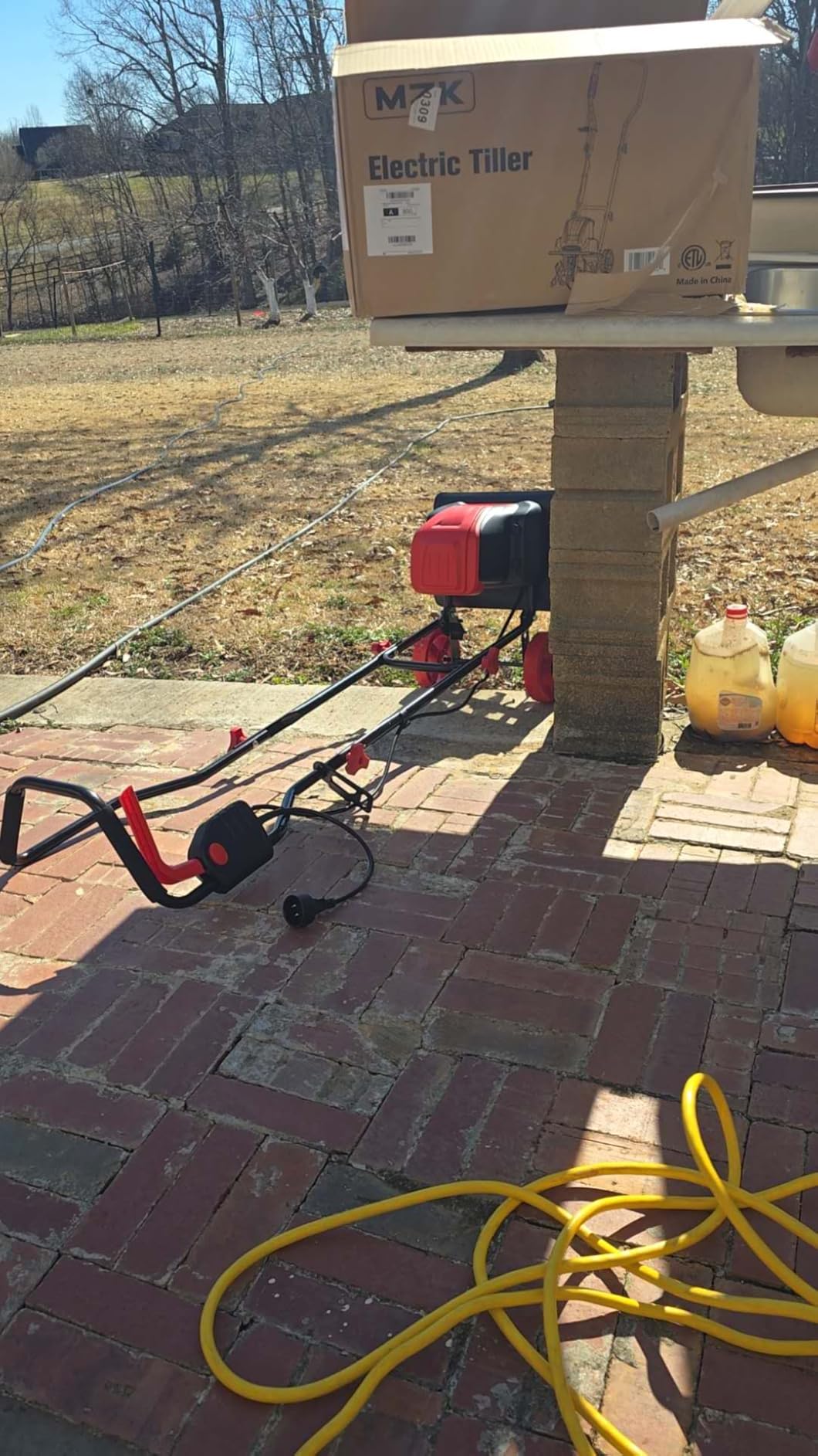 MZK 12-Inch 10.5A Electric Tiller Cultivator,Garden Rototiller 8-Inch Depth | Lightweight corded rototiller for soil digging, garden beds, lawns, and yard cultivation. customer photo 2
