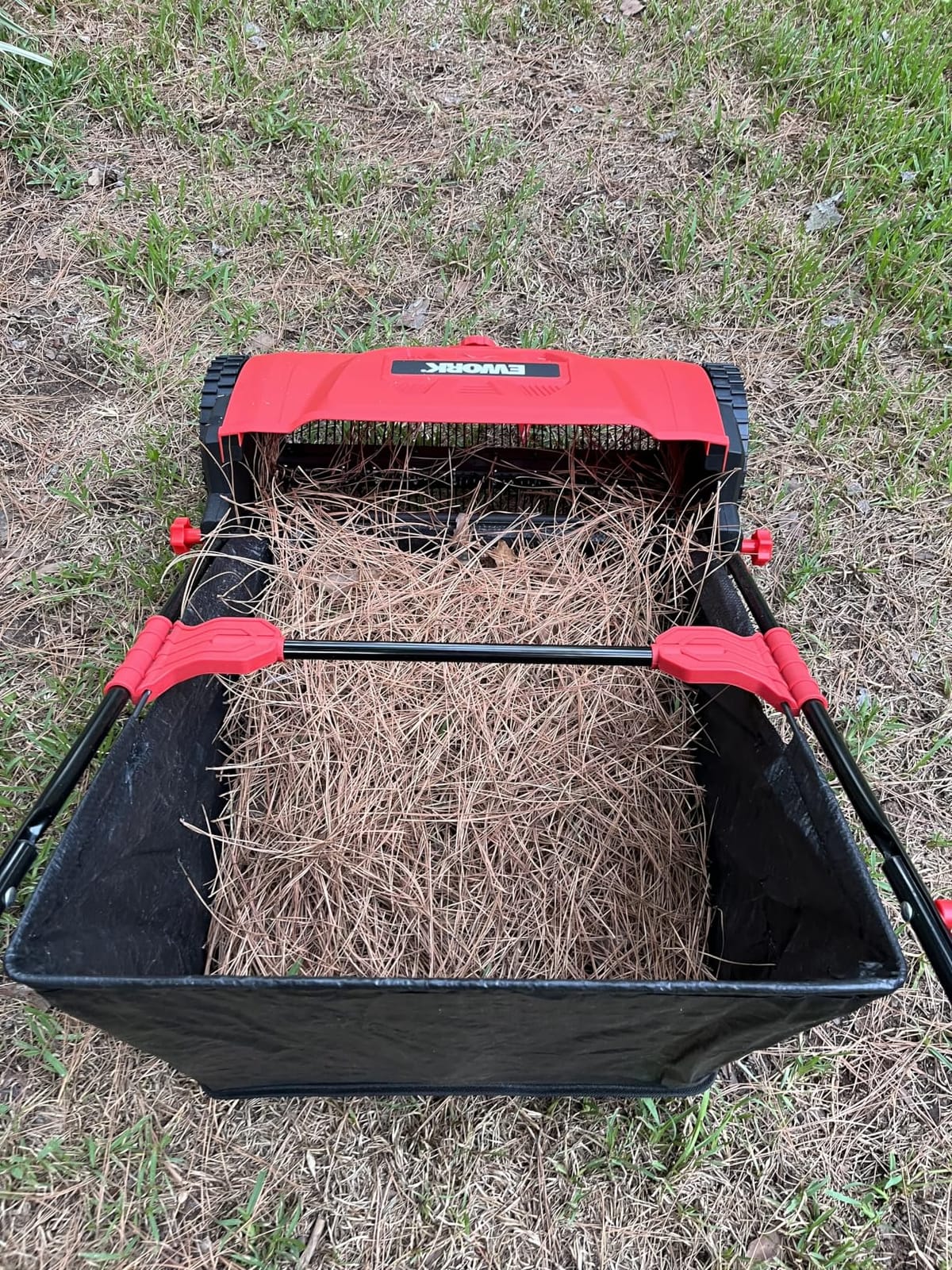 EWORK Push Lawn Sweeper 32-Inch with 4.5 cu.ft. Hopper Bag for Yard Clean customer photo 1