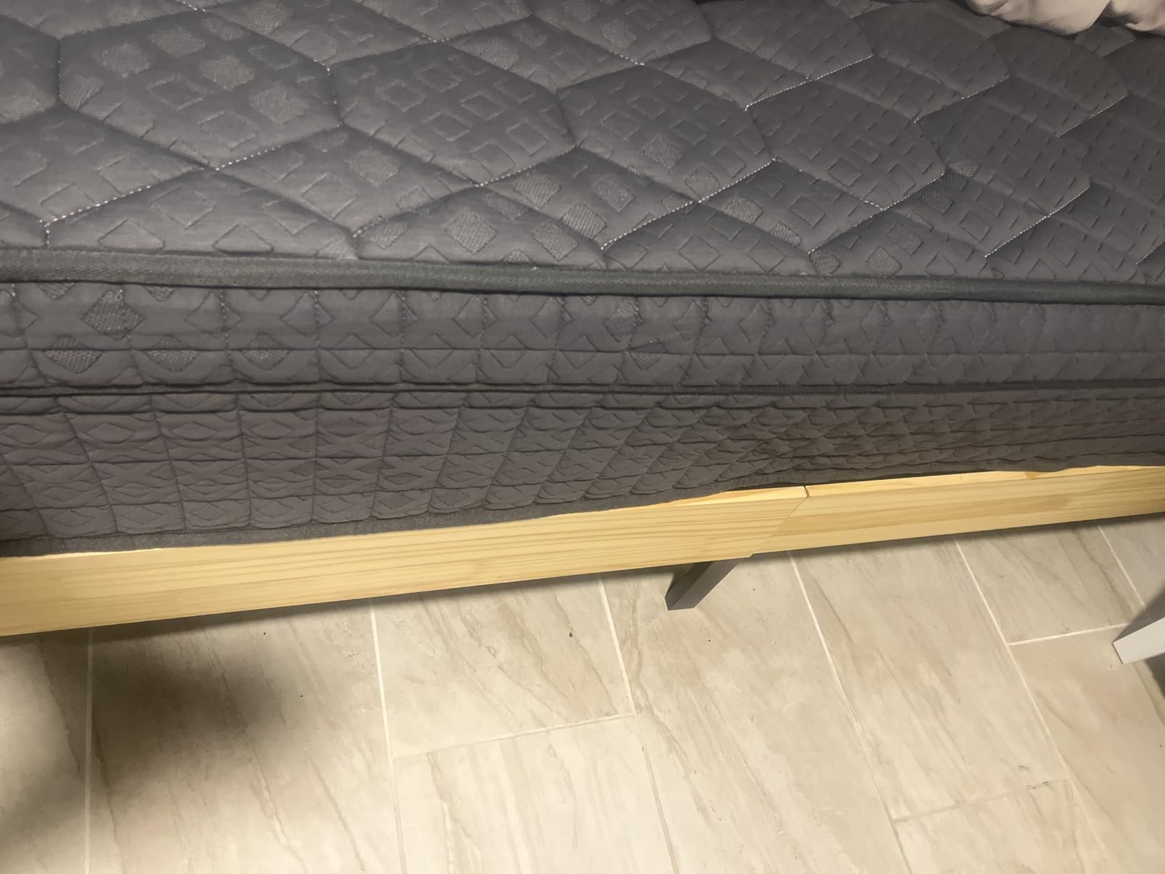 Firm Queen Mattress 12 inch for Pain and Pressure Relief, Cooling Hybrid Mattress with Extra Back and Lumbar Hip Support, Pressure and Back Pain Relief,365 Nights Trial customer photo 1