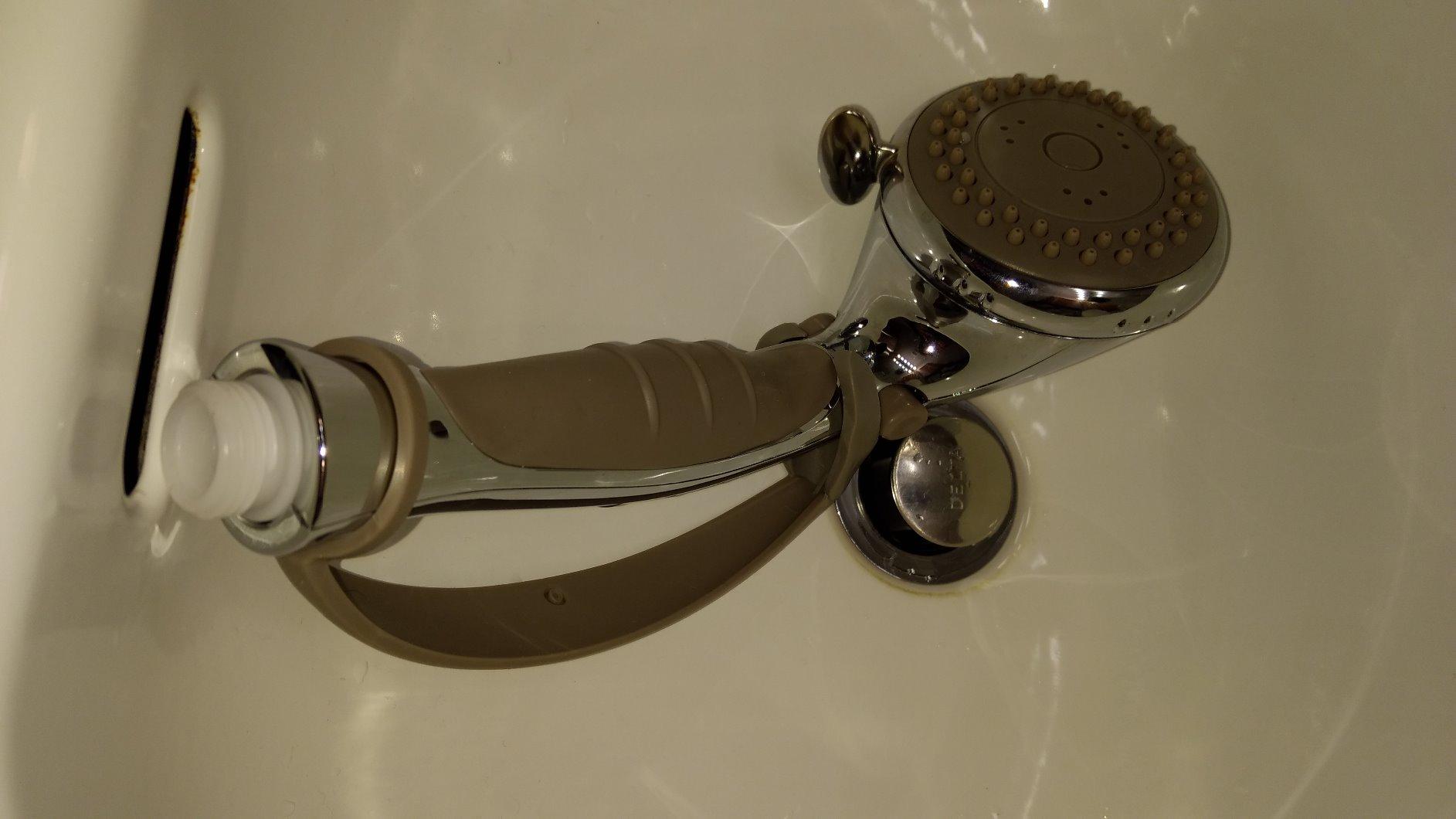 Moen DN8001CH Home Care Multi-Function Handheld Showerhead with Non-Positive Pause Control, Chrome Finish, Wall-Mounted Hand Shower with 7-Foot Hose and Lightweight Soft Grip Handle customer photo 2