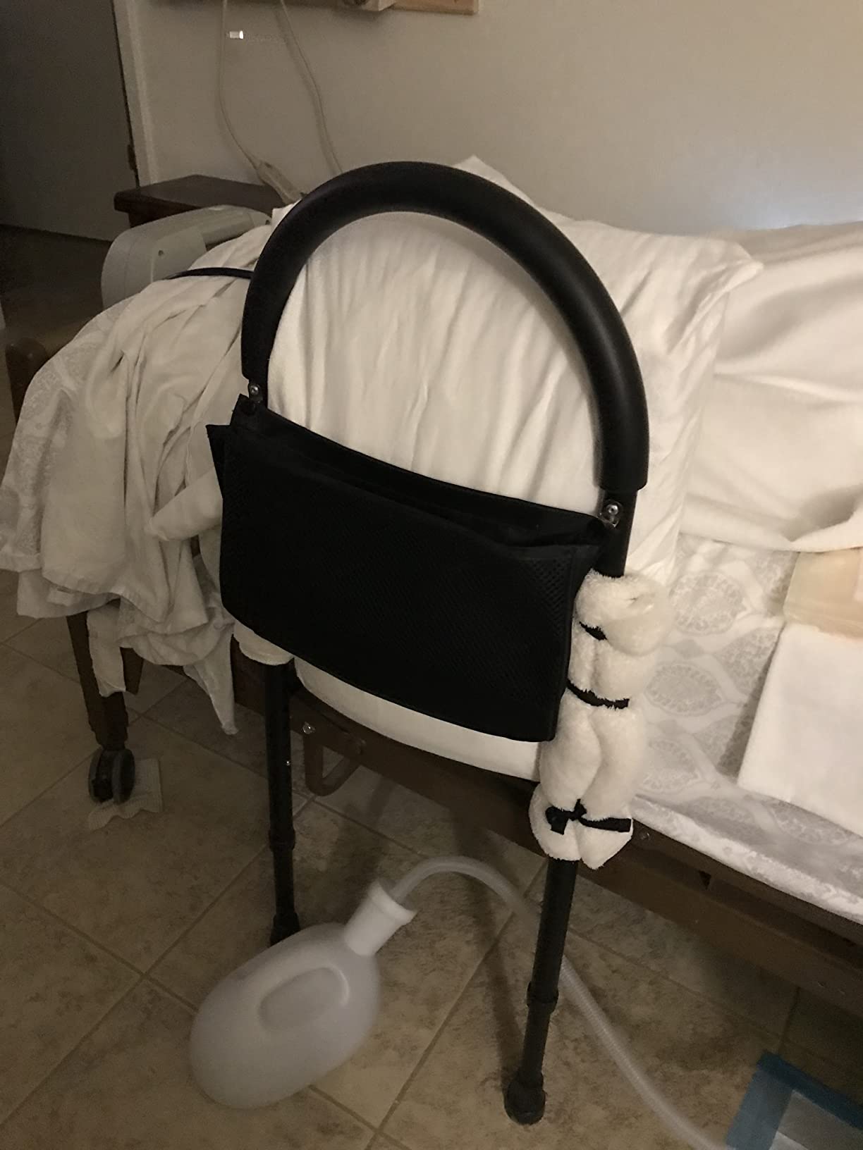 Medline Adjustable Bed Assist Bar for Seniors with Nylon Bag for Storage customer photo 2