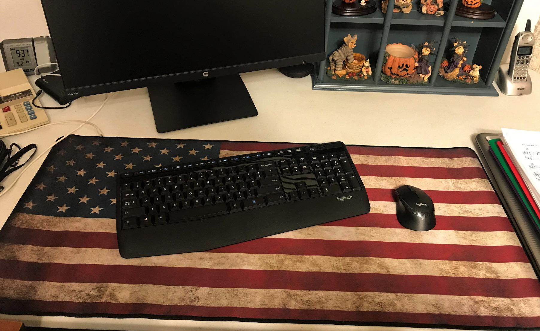 XXL Professional Large Mouse Pad & Computer Game Mouse Mat (35.4x15.7x0.12IN, 90x40 Black) customer photo 1