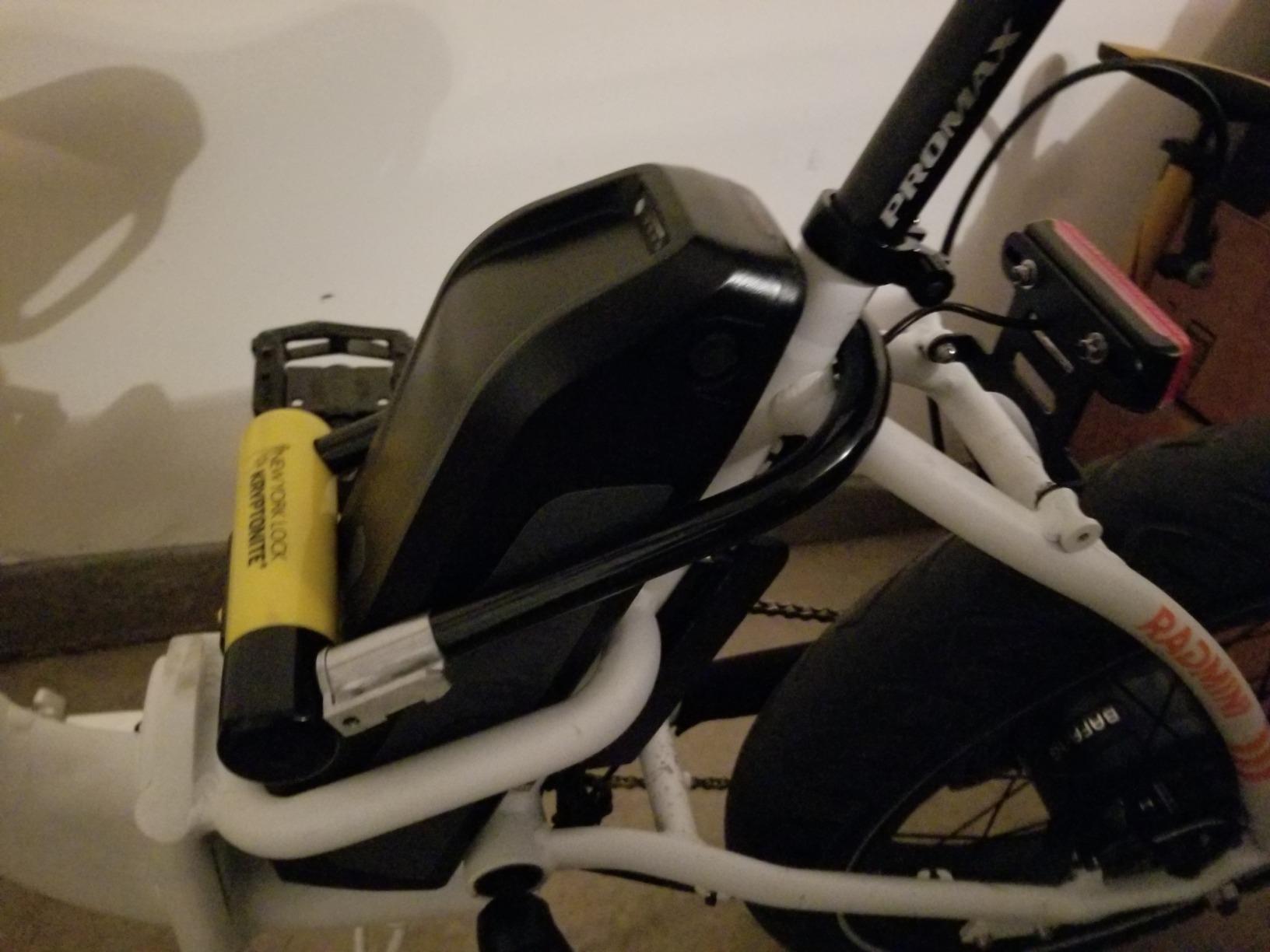 Kryptonite New York Standard Heavy Duty U-Lock, 16mm Anti-Theft Bike Lock customer photo 1