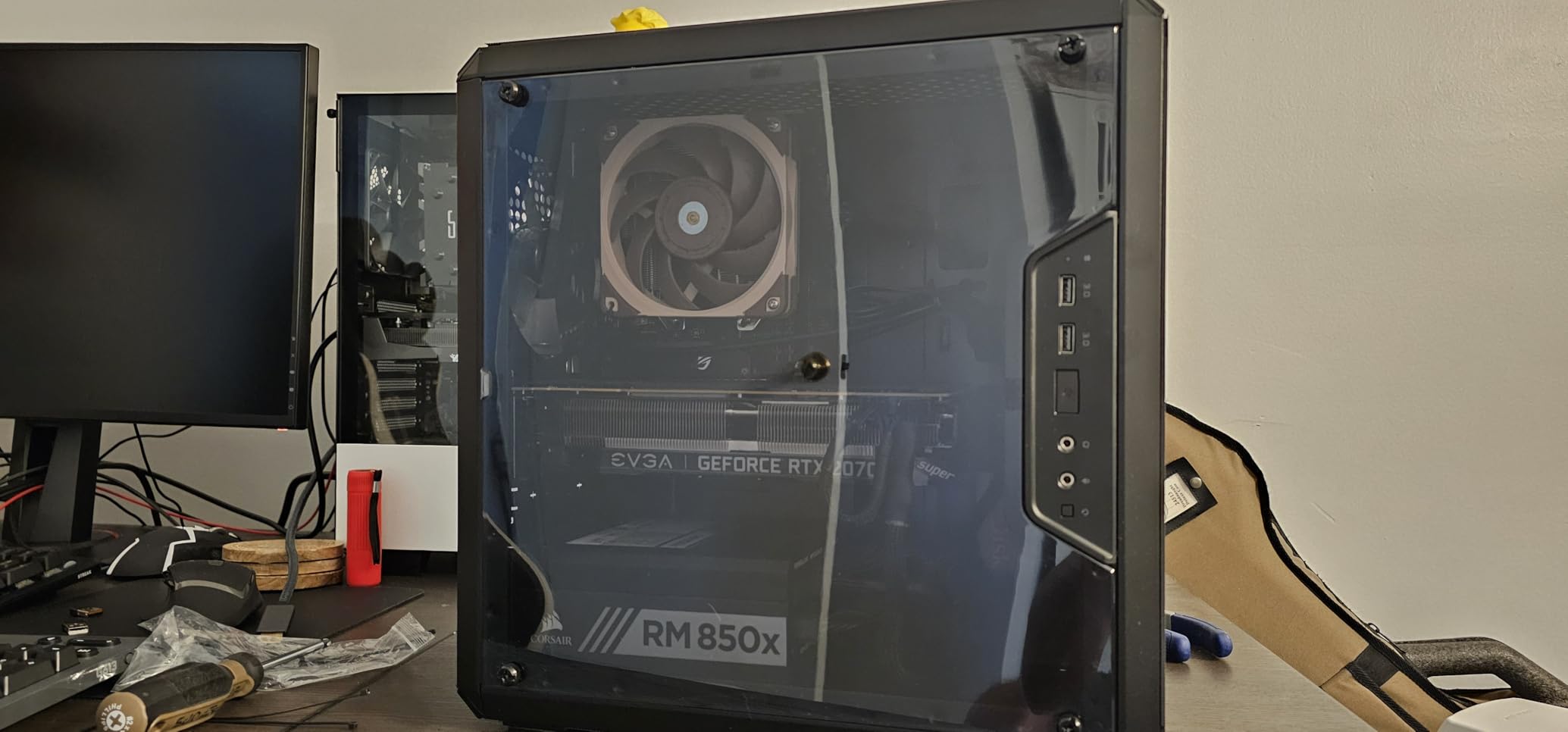 Cooler Master Q300L V1 Micro-ATX PC Case, High Airflow, Transparent Panel customer photo 2