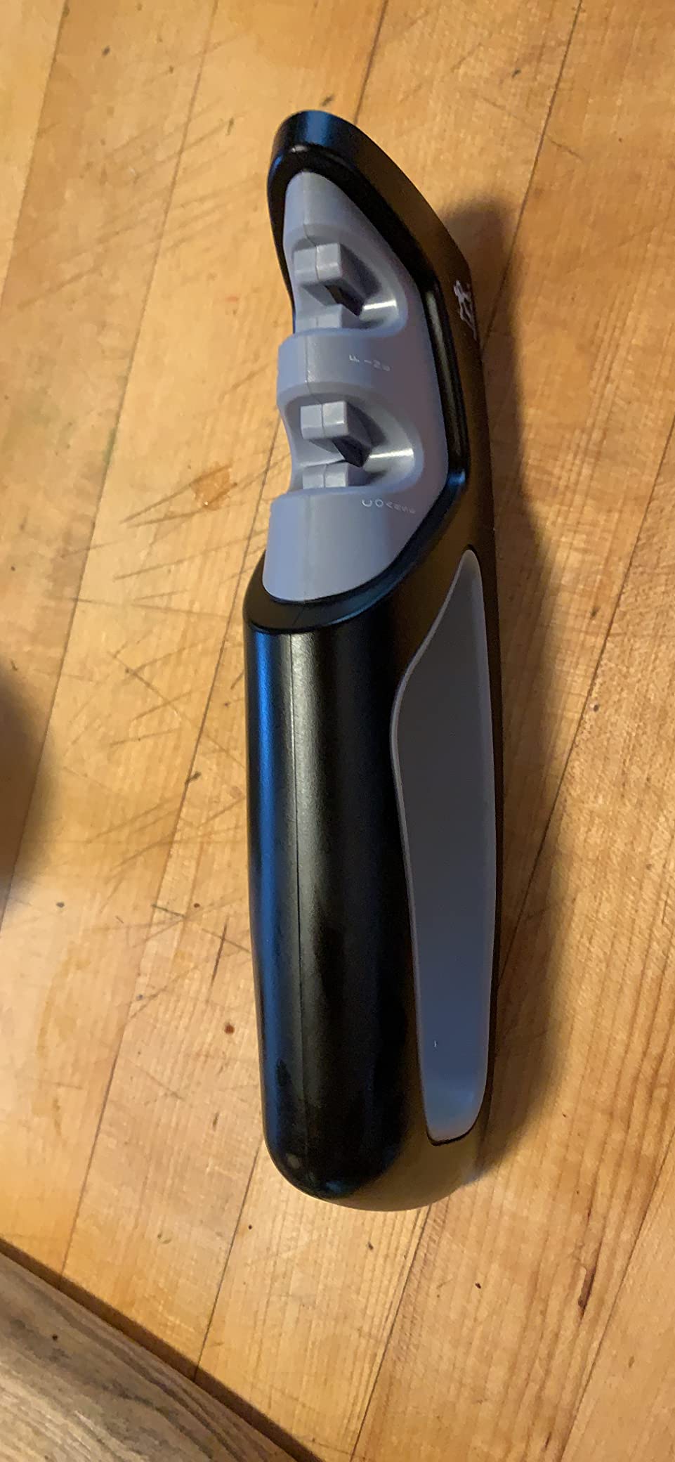 Henckels Handheld Knife Sharpener, Easy to Use, Ergonomic Non-Slip Handle customer photo 1