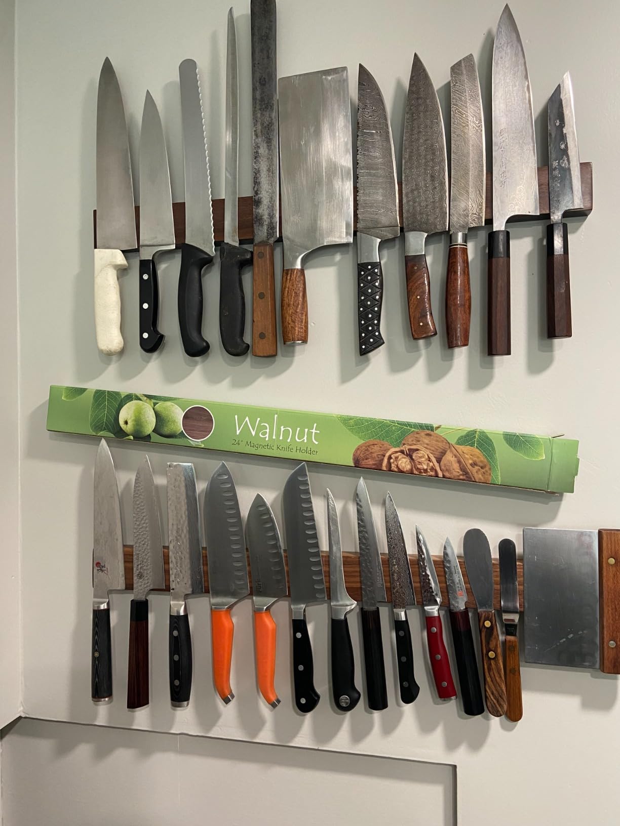 Premium 24 Inch (Large Size) Dark Walnut Wood Magnetic Knife Holder – Professional Wooden Magnetic Knife Strip - Space-Saving Knife Rack/Knife Bar With Powerful Magnetic Pull Force (Upgraded Version) customer photo 1