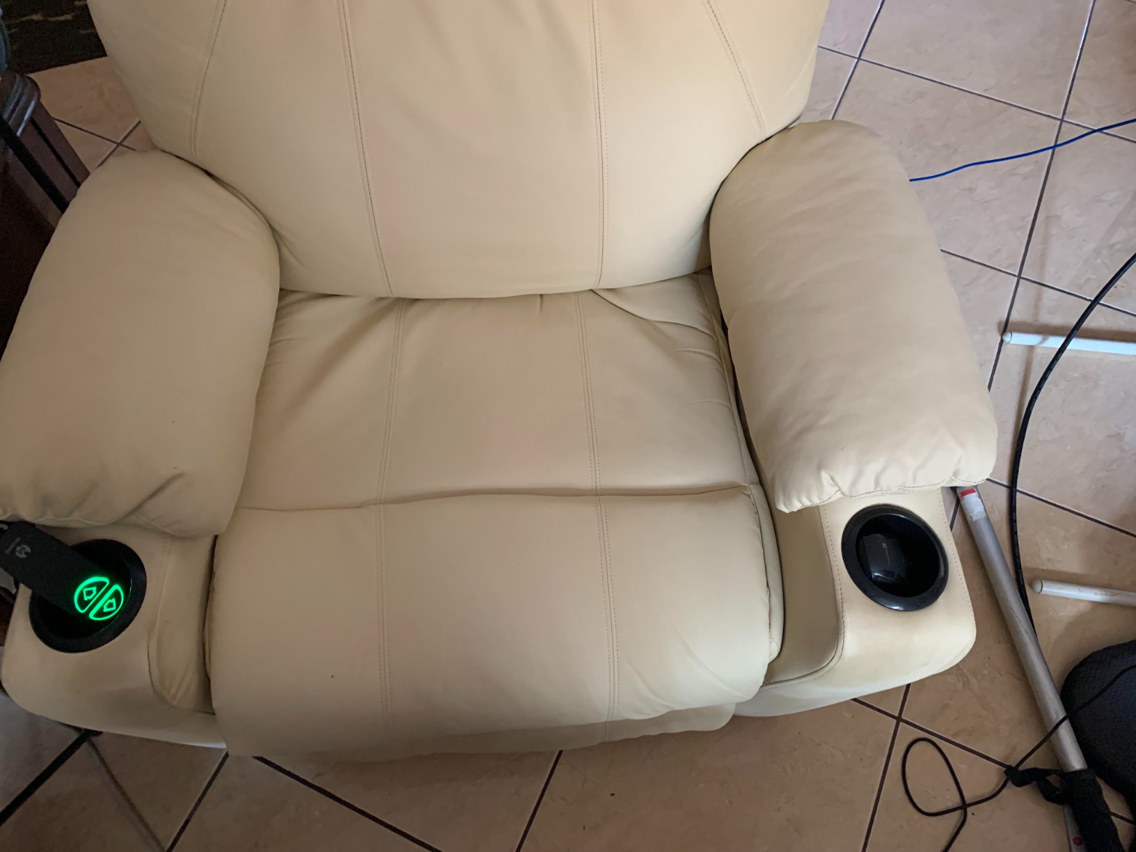 MCombo Electric Power Lift Recliner Chair Sofa with Massage and Heat for Elderly, 3 Positions, 2 Side Pockets, and Cup Holders, USB Ports, Faux Leather 7040 (Grey, Medium) customer photo 1