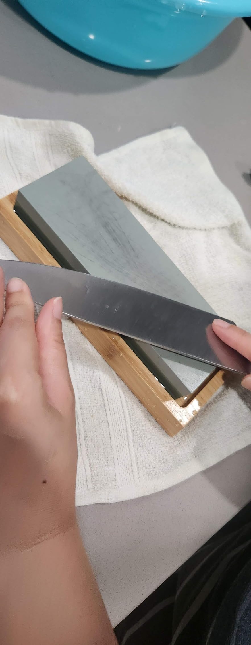 Knife Sharpening Stone Kit – 400/1000 3000/8000 Grit Wet Kitchen Whetstone Knife Sharpener Set with Non-slip Bamboo Rubber Base, Angle Guide, Flattening, Leather Strop and Cut Resistant Gloves customer photo 2