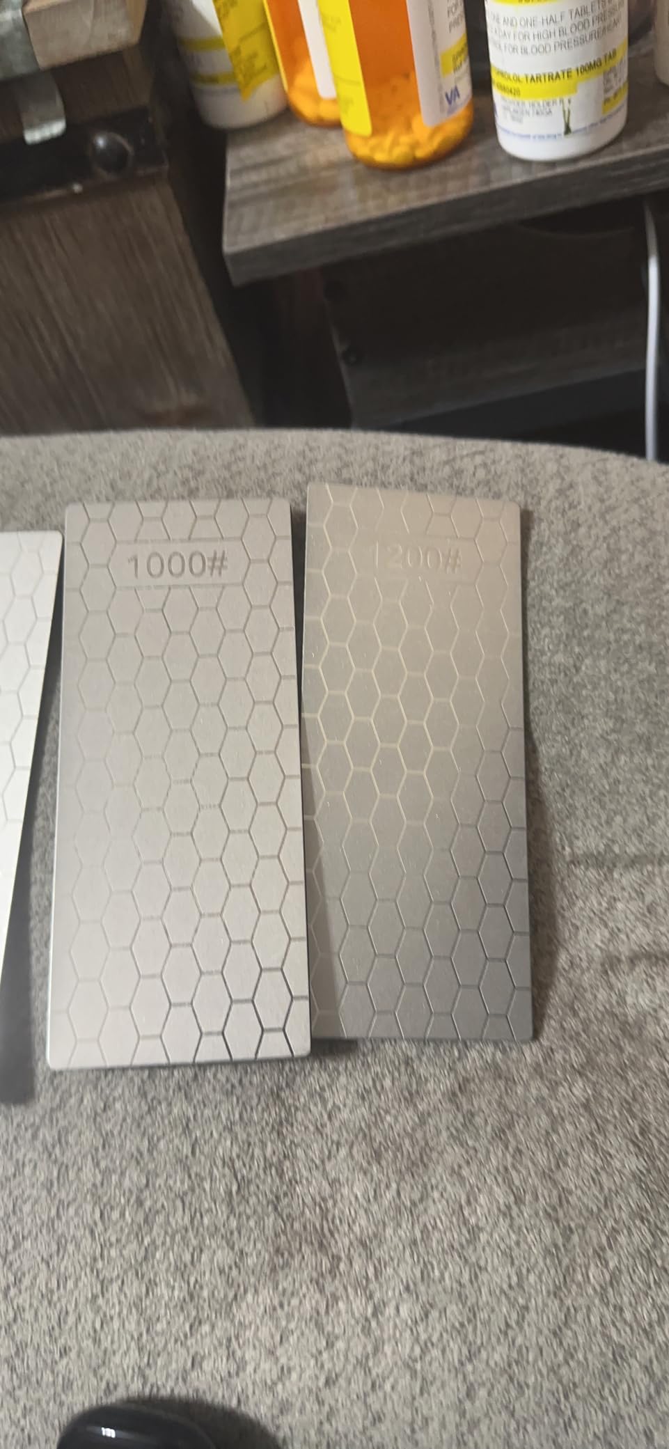 Diamond Sharpening Stone, 5 Pcs Knife Sharpening Stone with Extra Fine/Coarse Plate and Non-slip Base, 400/600/800/1000/1200 Grit customer photo 2