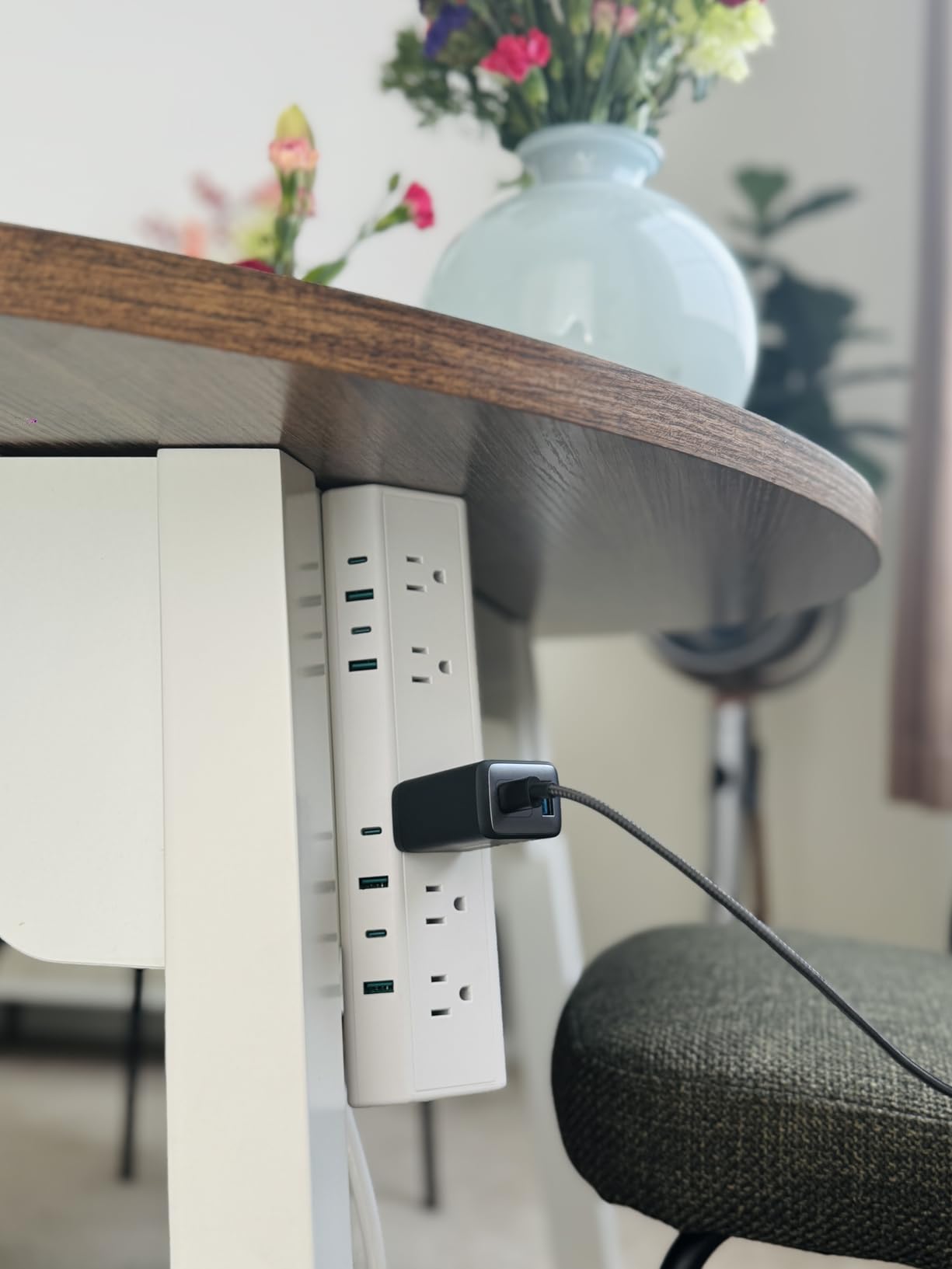 Jgstkcity Desk Clamp Power Strip USB C,40W Total Fast Charging Station,4 PD 20W USB C Ports,Desk Edge Mount Surge Protector,5 Outlets,Fit 1.96