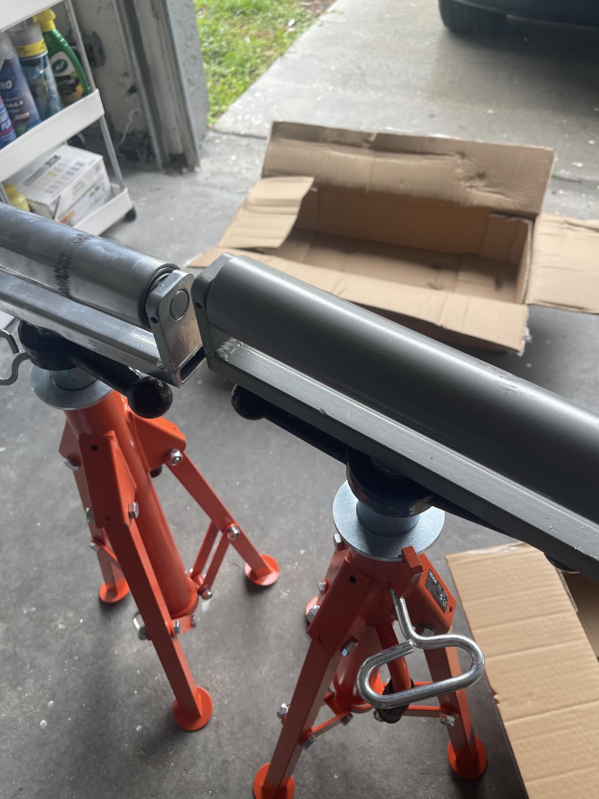 VEVOR Heavy Duty Roller Stand for Woodworking Metalworking Outfeed customer photo 1