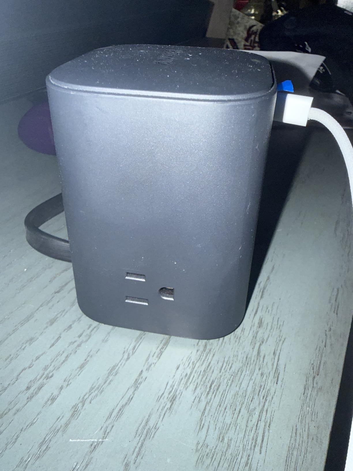 Anker Desktop Charger, 9-in-1 Power Strip with 300J Surge Protector, 100W customer photo 1