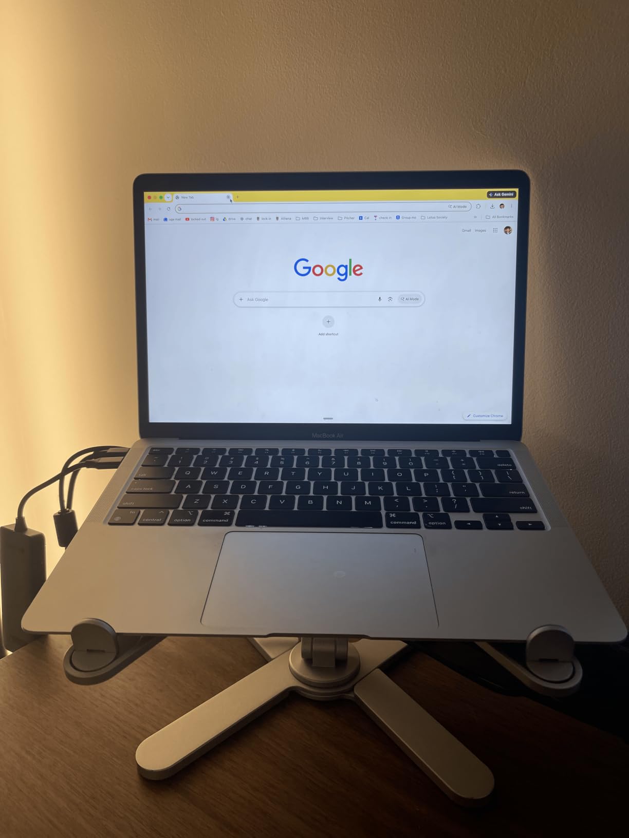 MOALLIA N86 360 Rotating Laptop Stand for Desk with Locking Knobs, Black customer photo 2