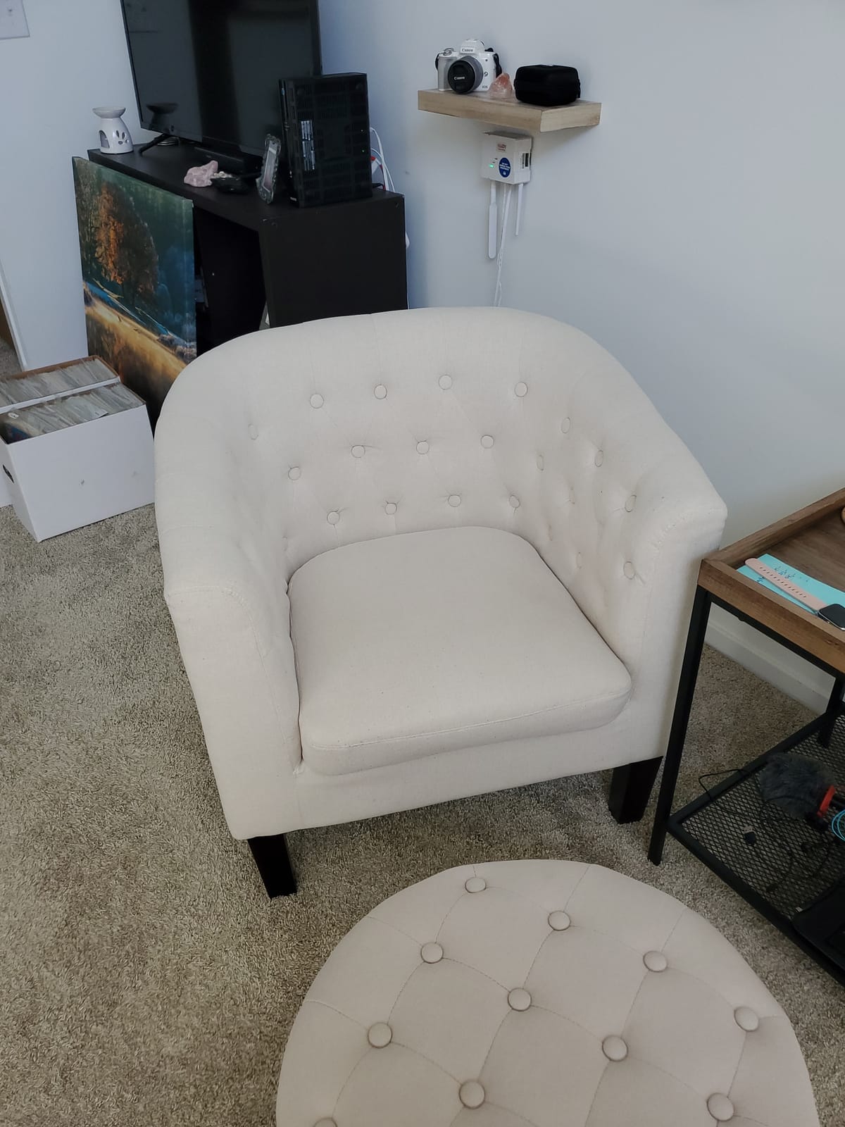 BELLEZE Accent Barrel Arm Chair, Modern Comfy Upholstered Tufted Club Chair with Sturdy Legs and Linen Fabric for Bedroom Living Room - Blue Coral customer photo 1